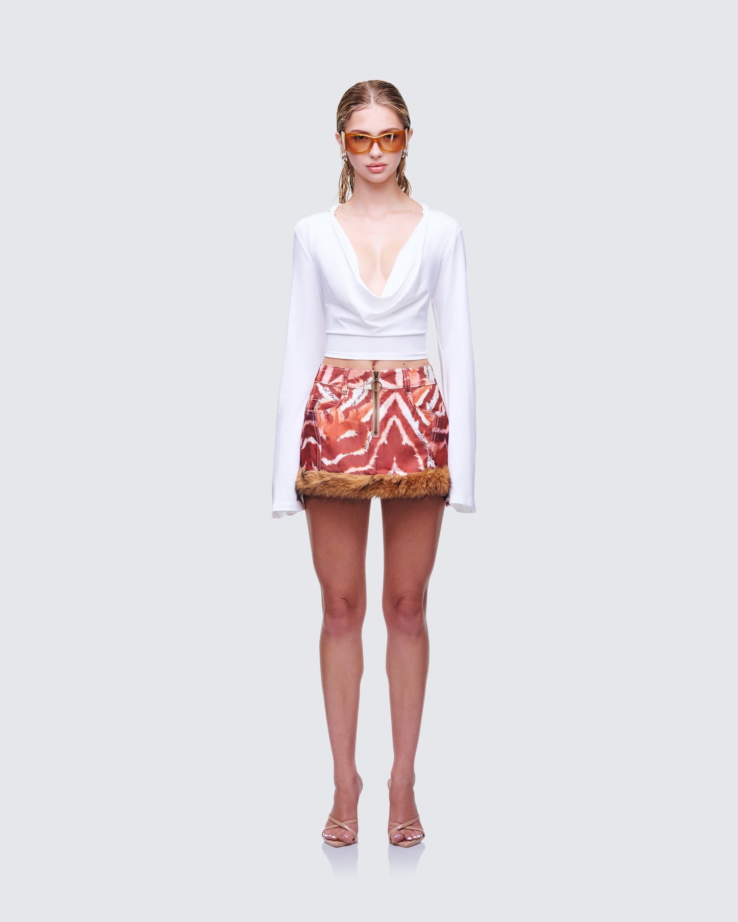 Suha Plunge Set model front