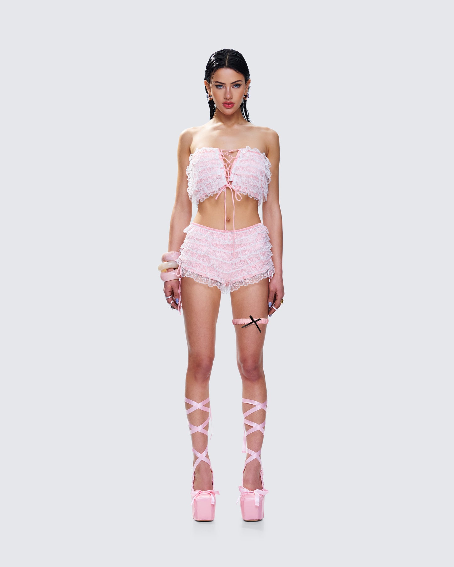 Giselda Pink Thigh Garter model front