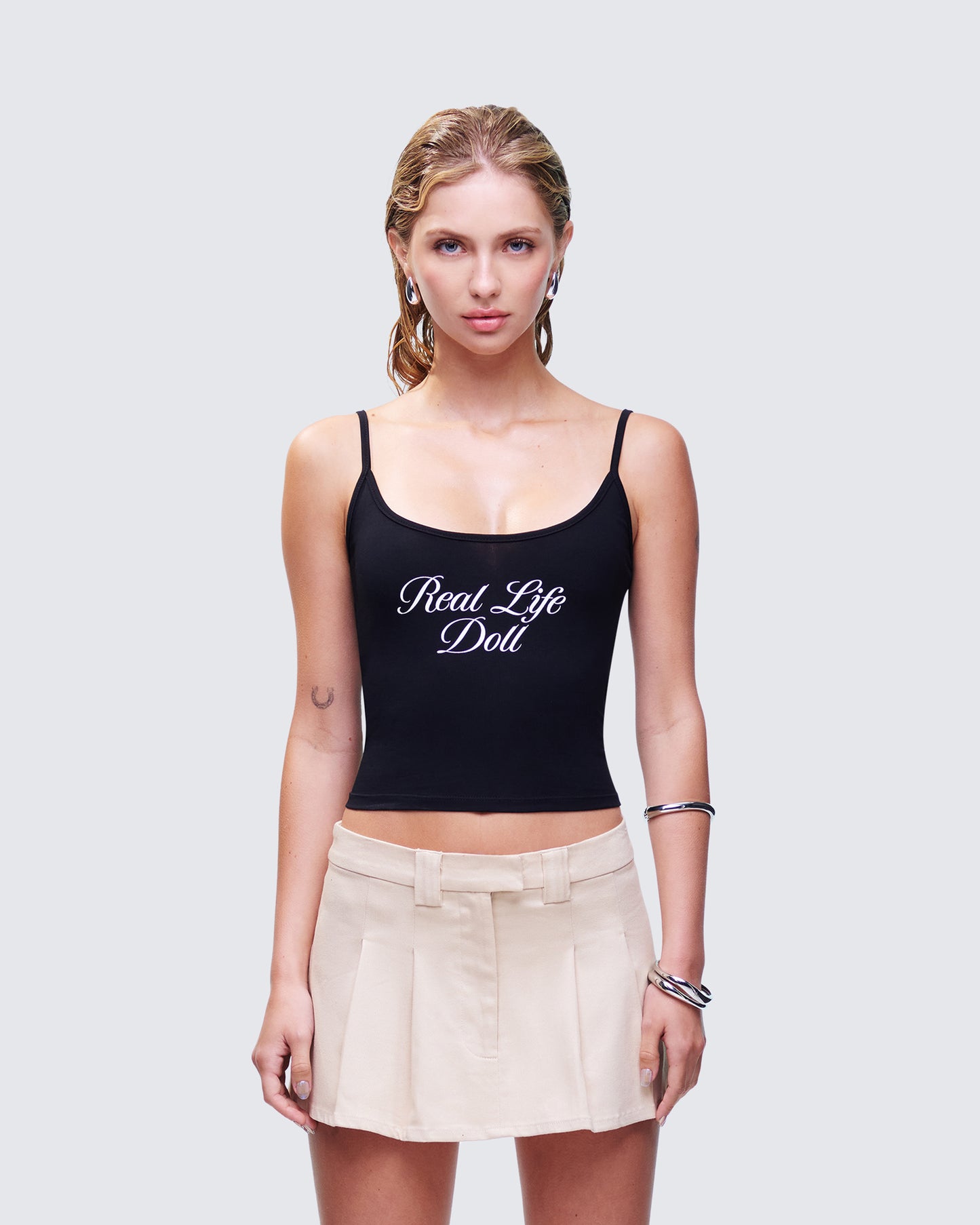 Atara Black Slogan Cami Top model front