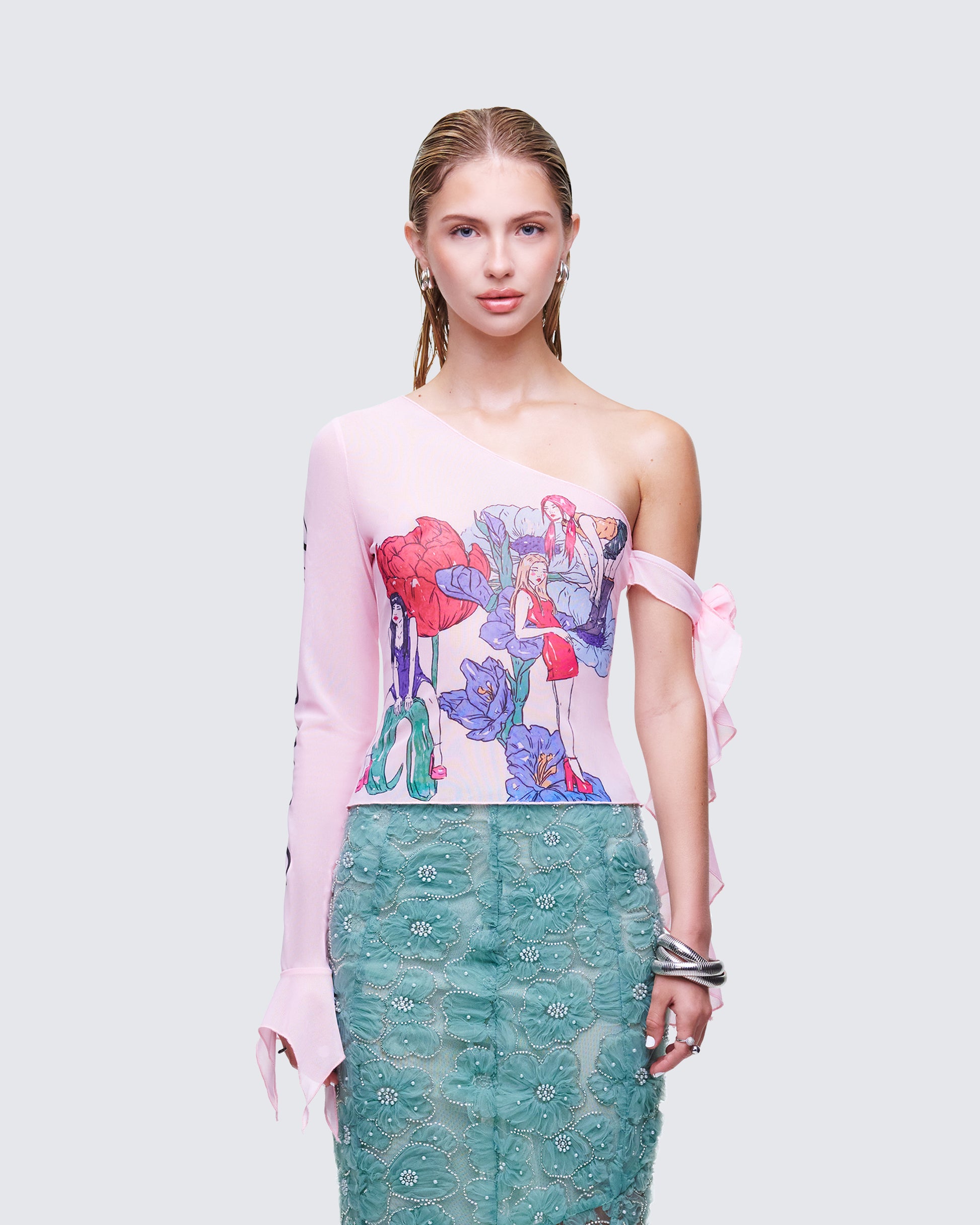 Sylphine Pink Printed Mesh Asymmetric Top model front