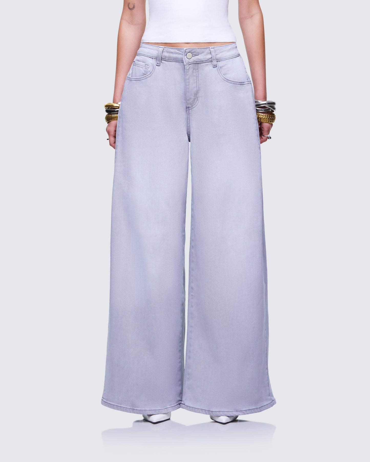 Lysandra Washed Grey Pleat Inset Jean model front