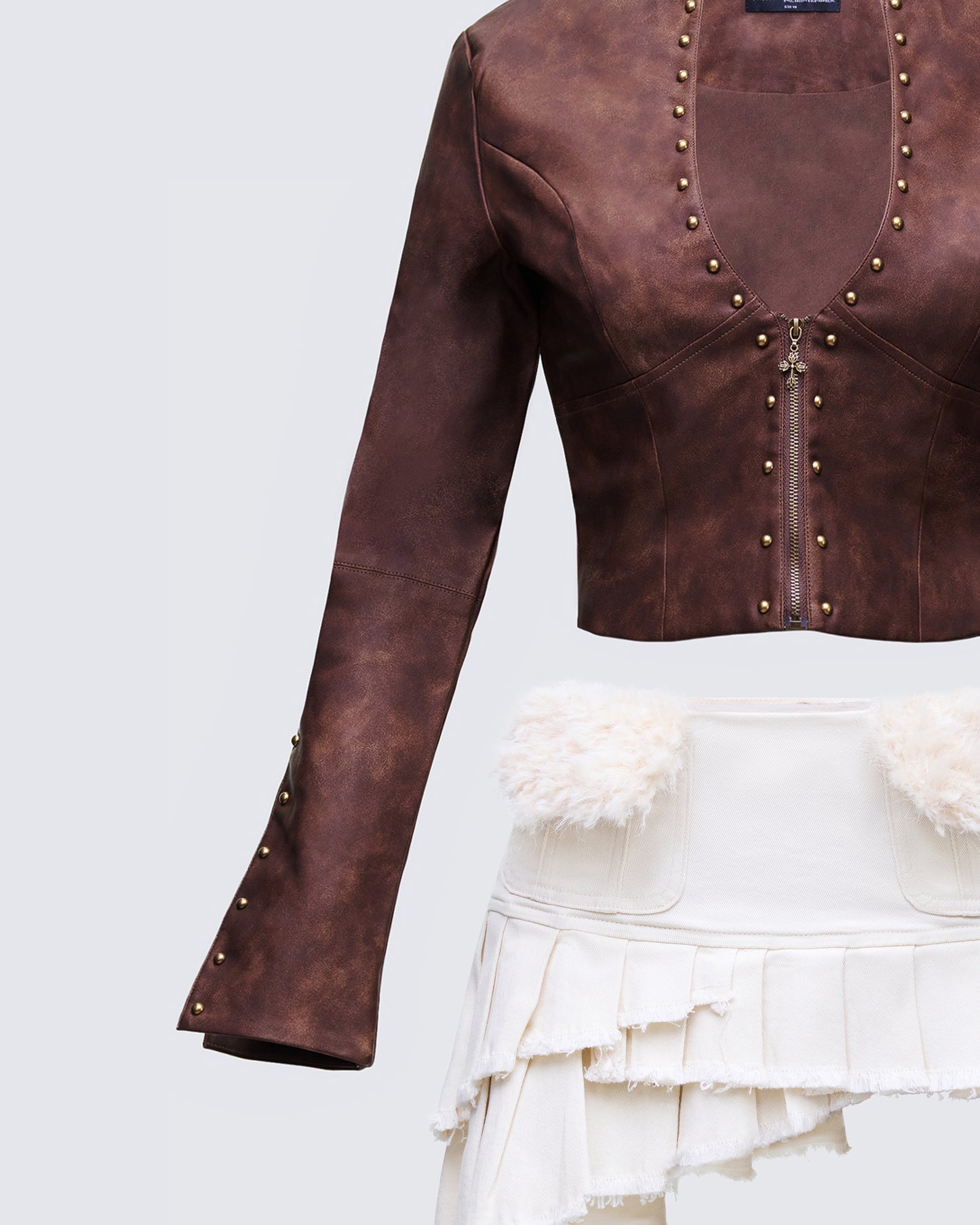 Viatrix Distressed Set