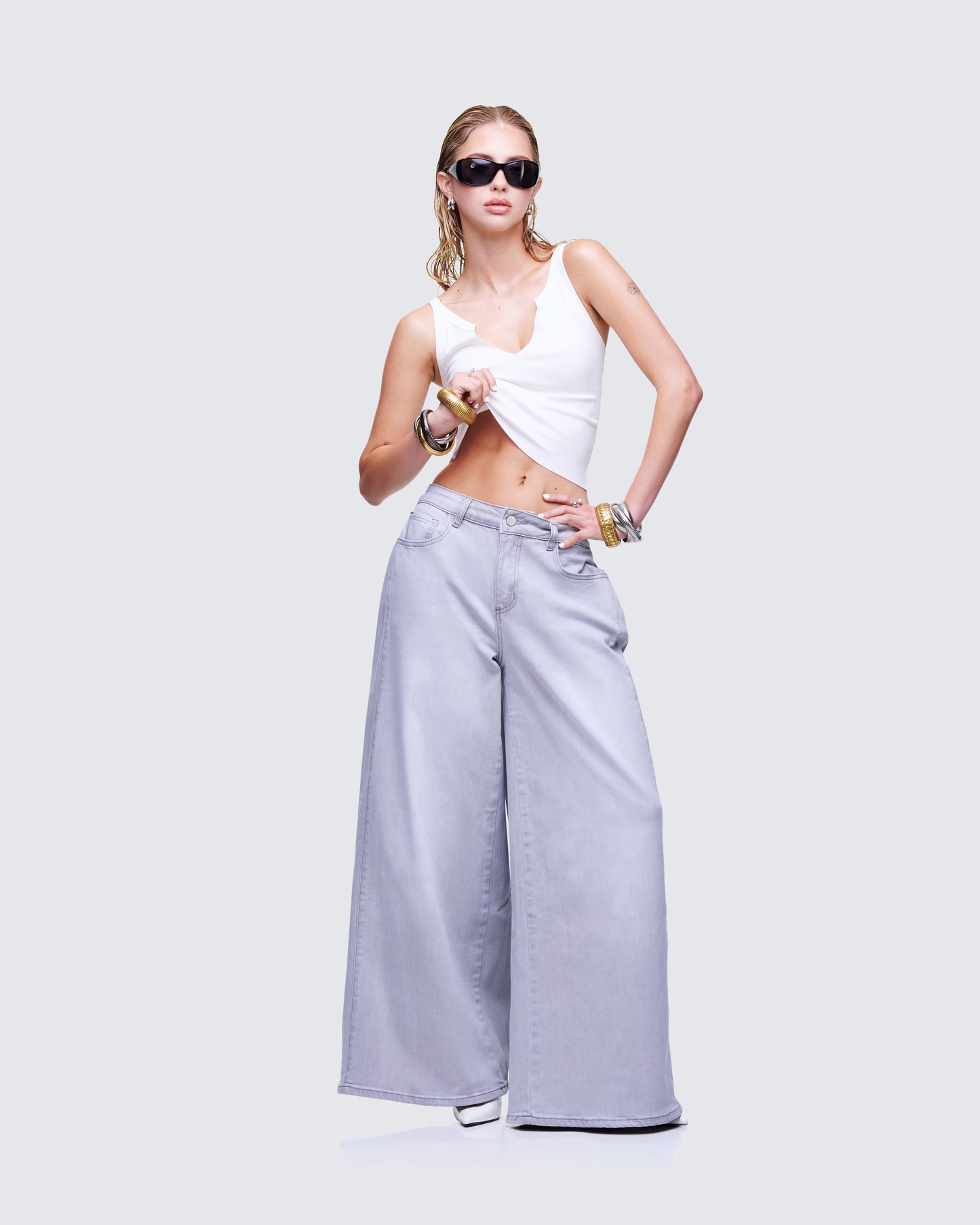 Lysandra Washed Grey Pleat Inset Jean