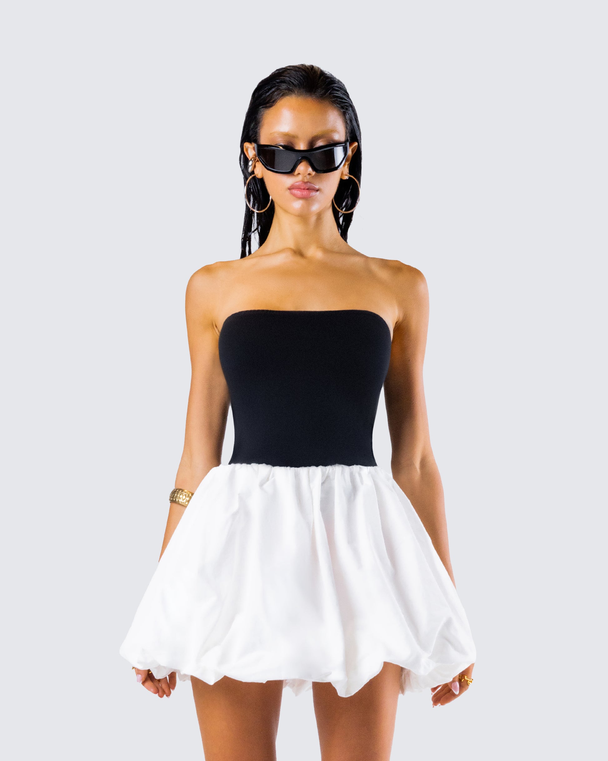 Aaliyah Black Jersey Tube Top model front