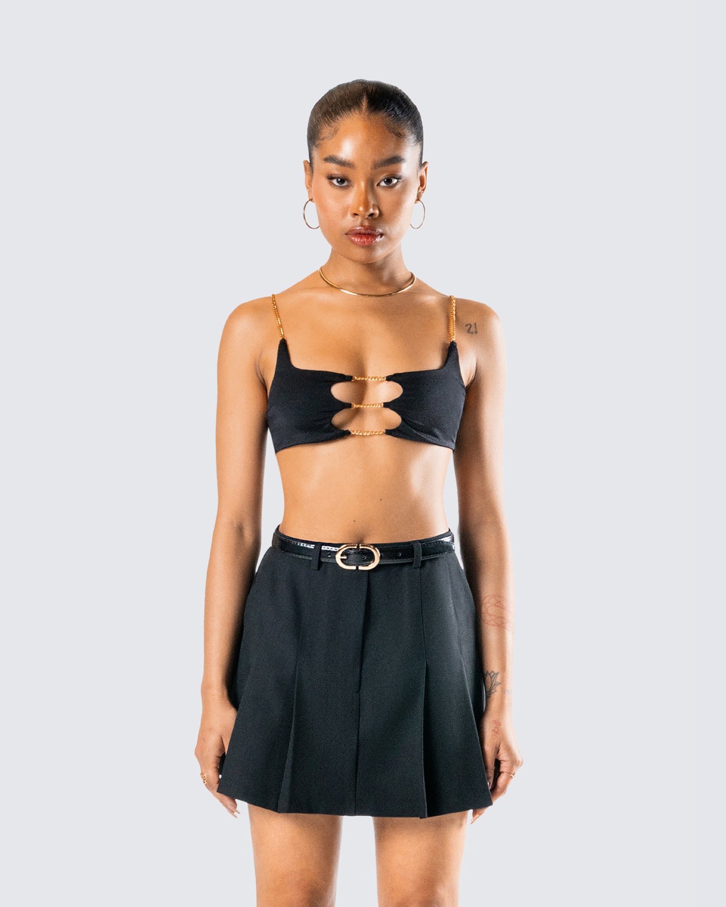 Amari Black Chain Cropped Top model front