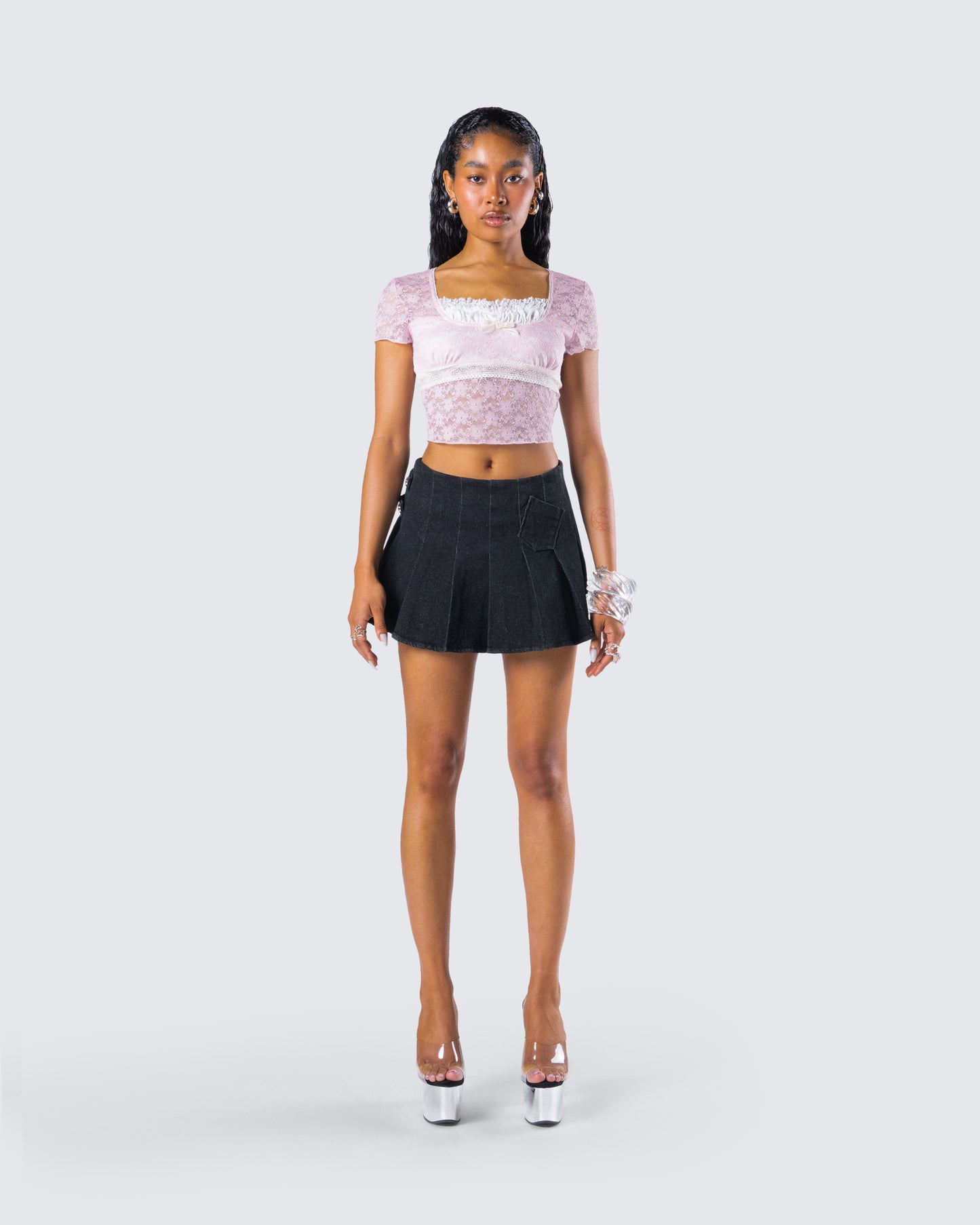 Ataya Lace Set model front