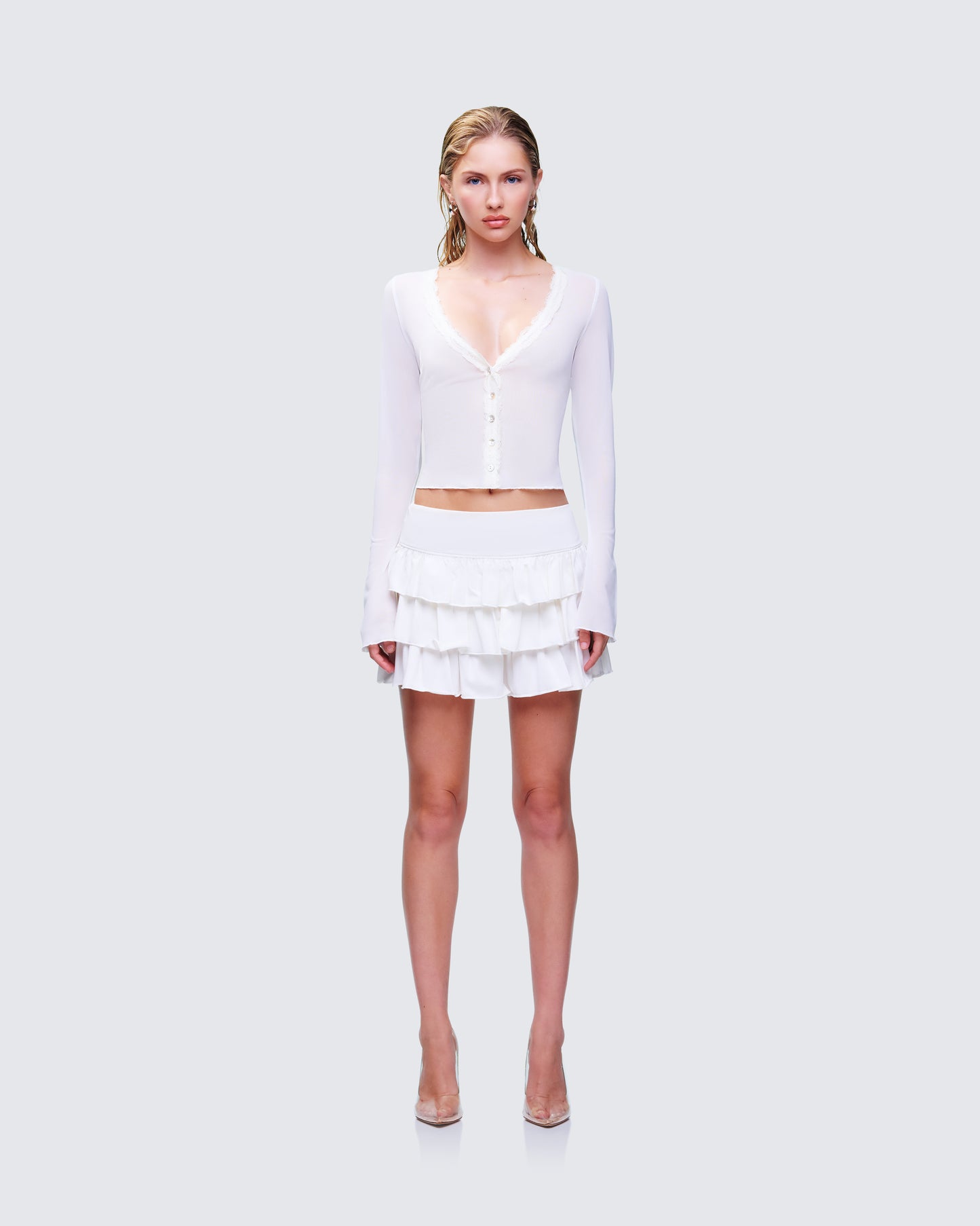 Aurelia Ivory Set model front