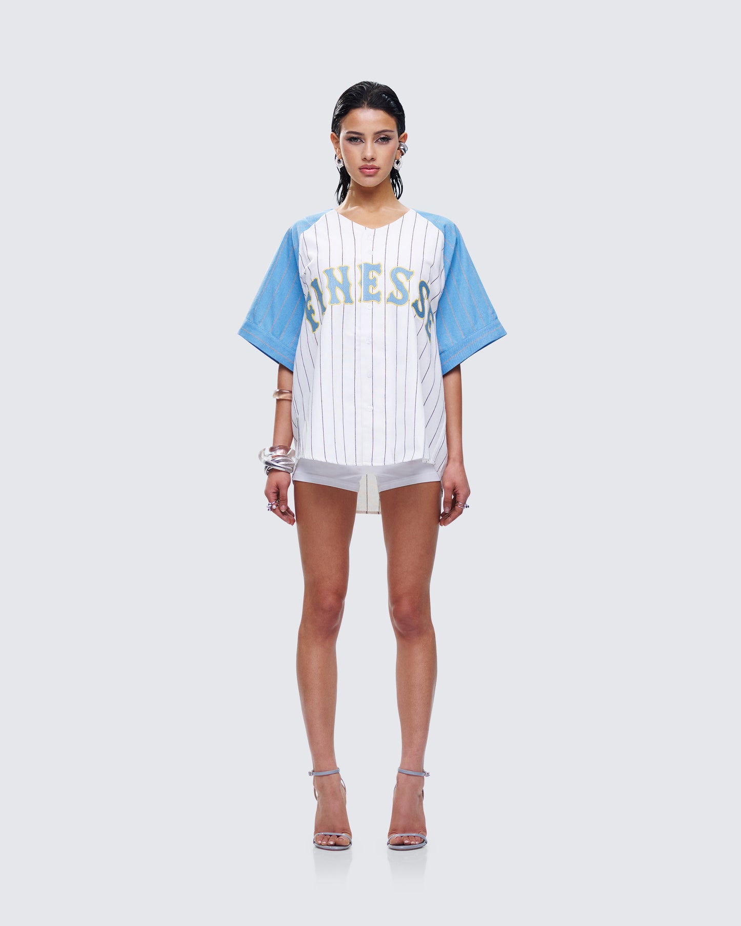Bella Jersey Set model front