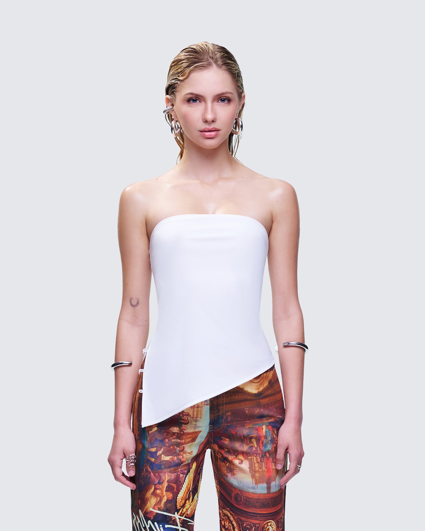 Bessie Ivory Asymmetrical Top model front