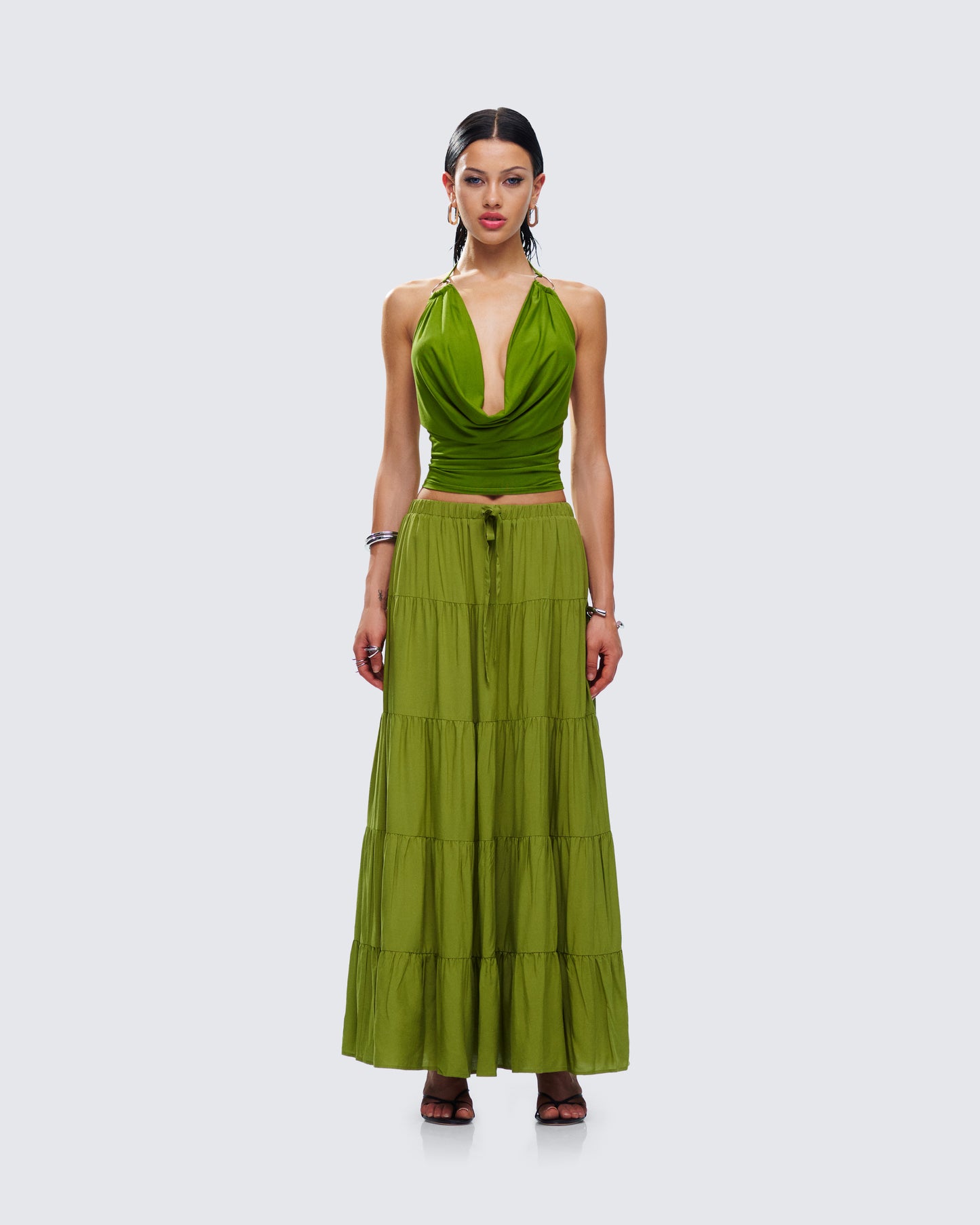 Nori Yellow Floral Set model front
