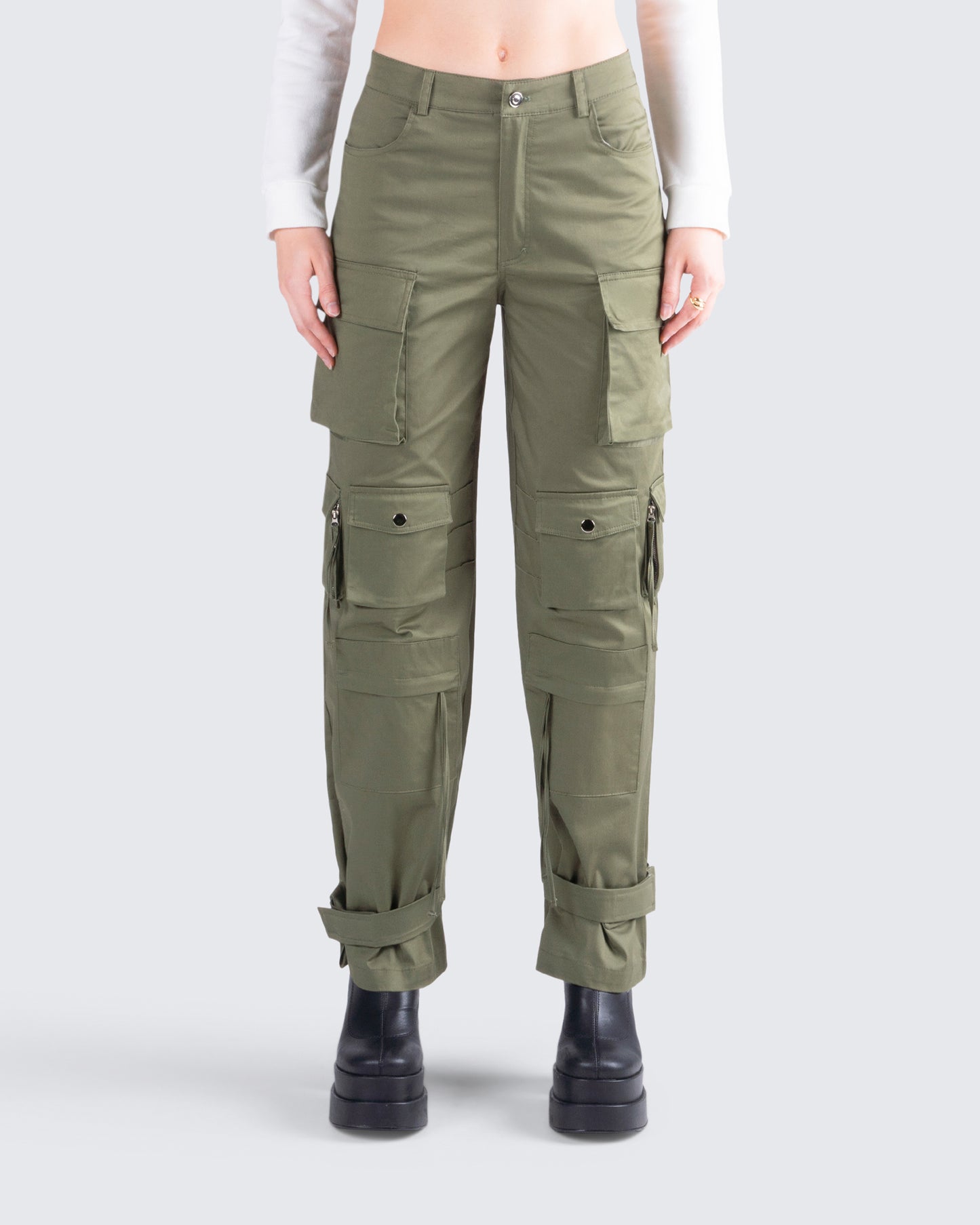 Eleni Olive Utility Pocket Pant