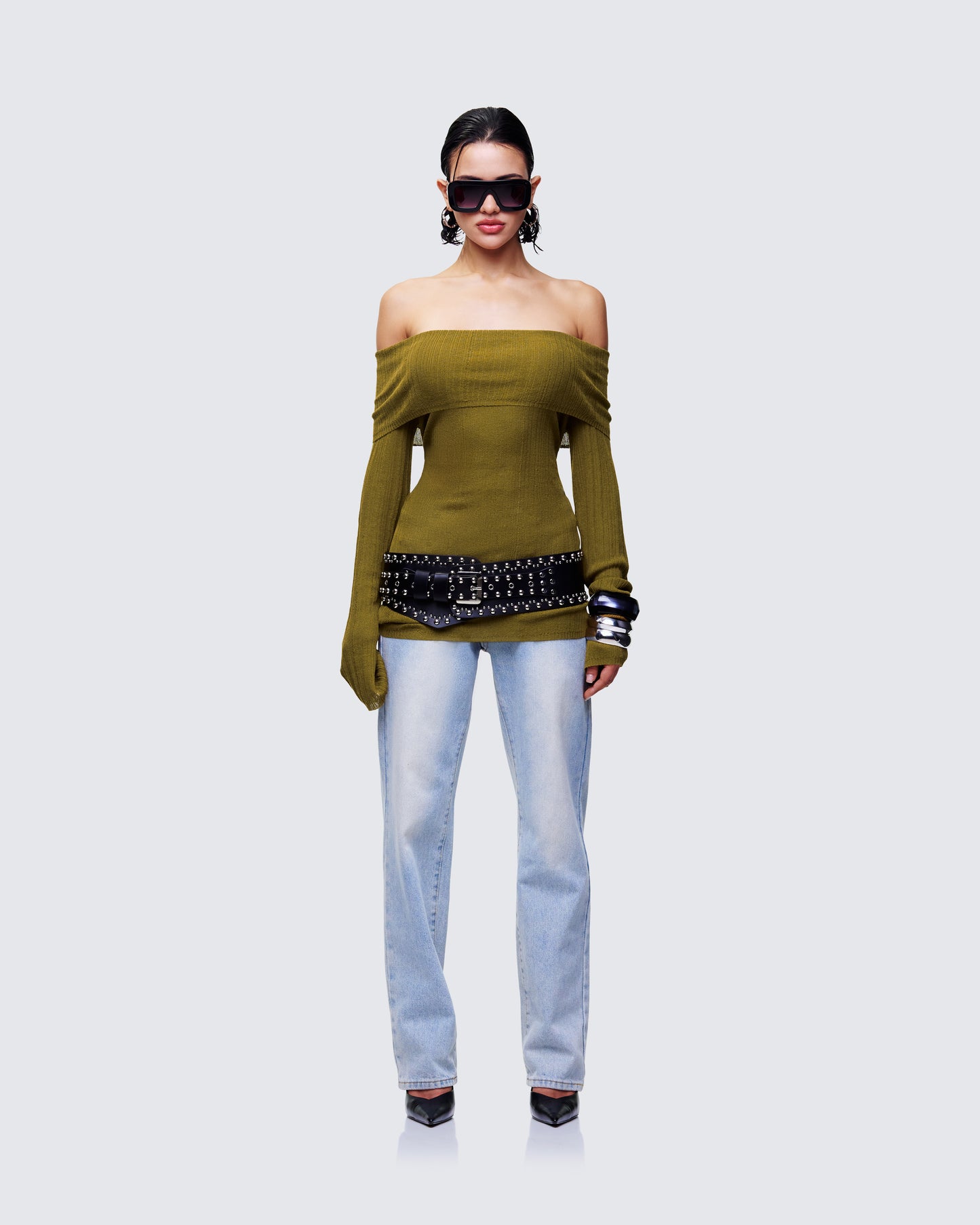 Arlina Belted Set model front