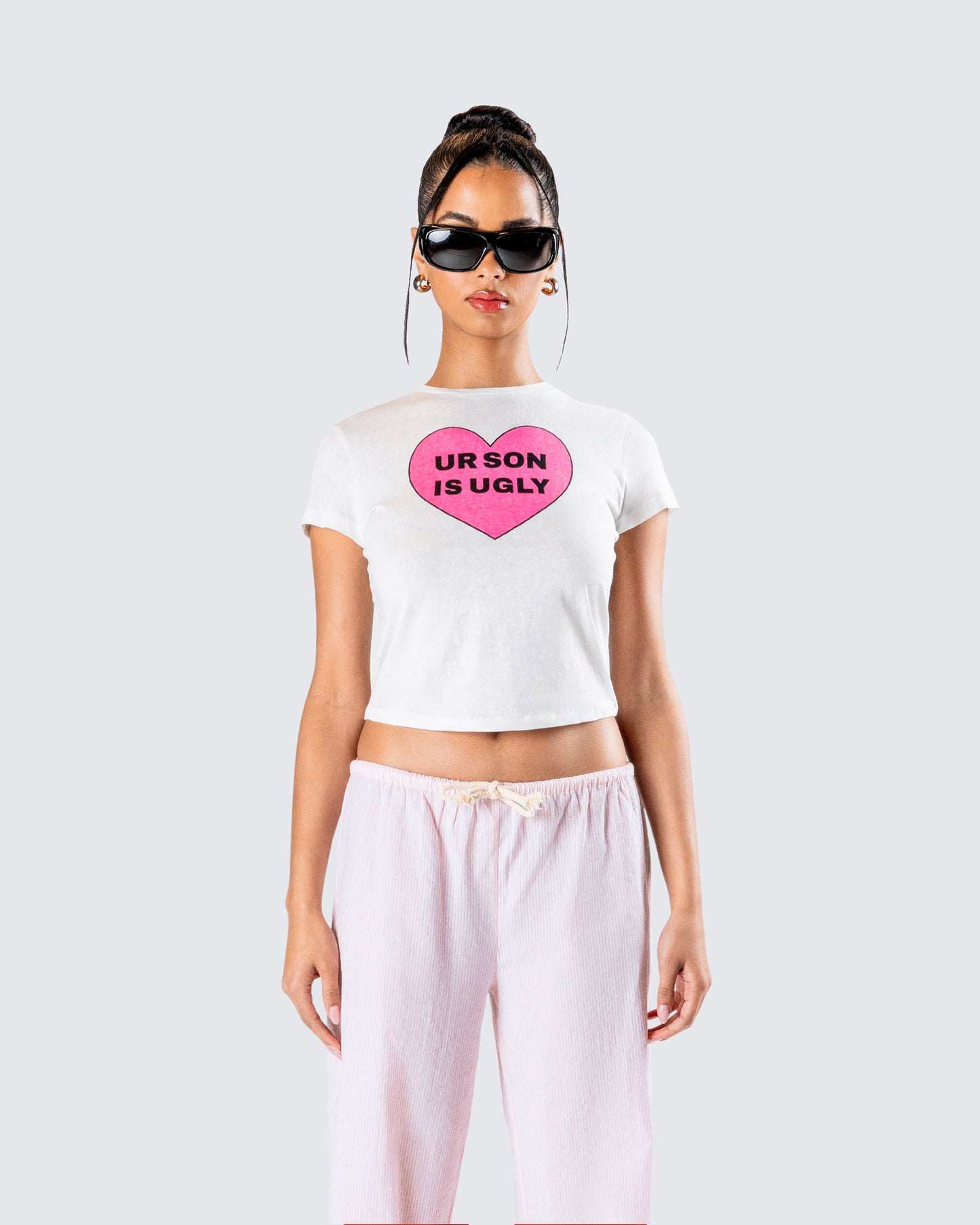 Gwyneth White Jersey Graphic Top model front