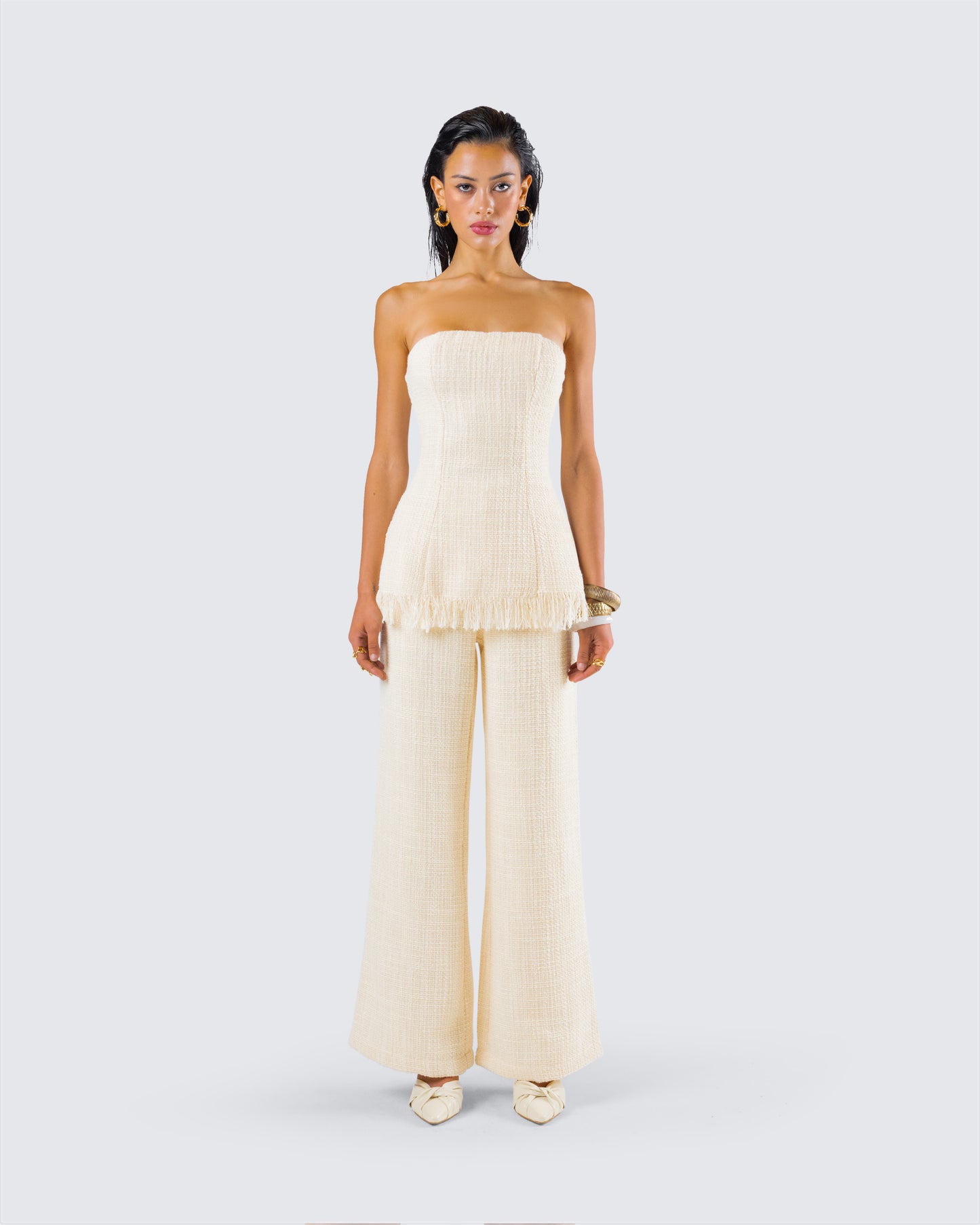 Havanah Ivory Tweed Set model front