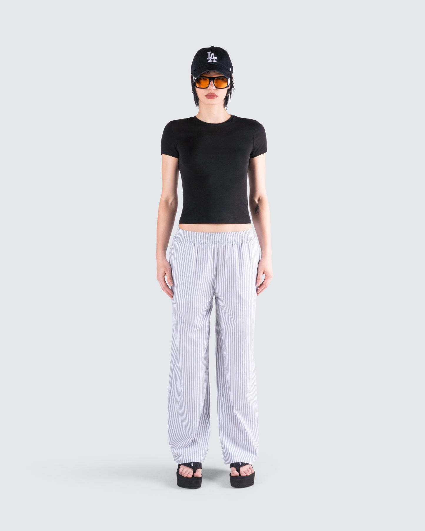 Hetty Casual Set model front