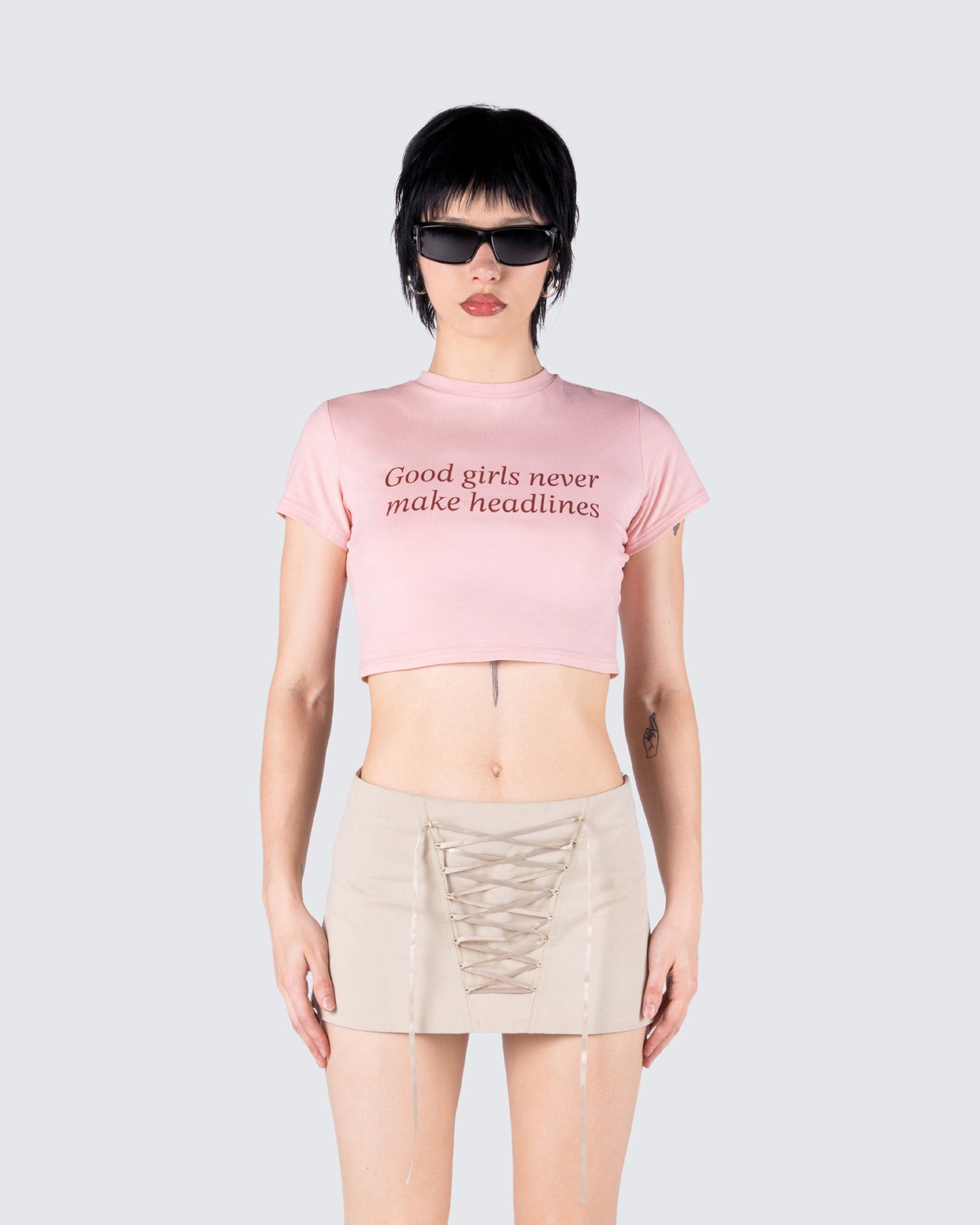 Imaan Pink Jersey Graphic Top model front