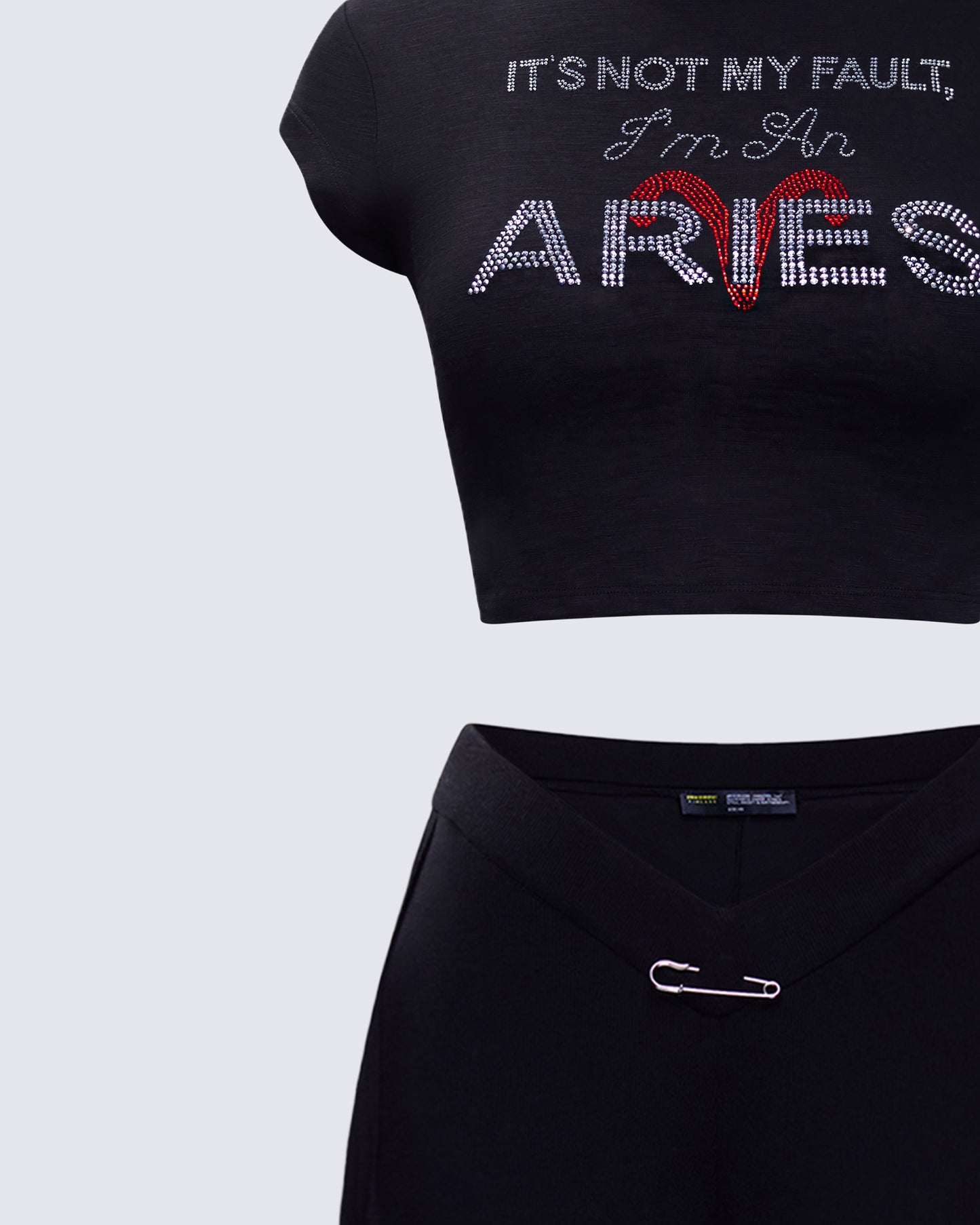 Iva Aries Set