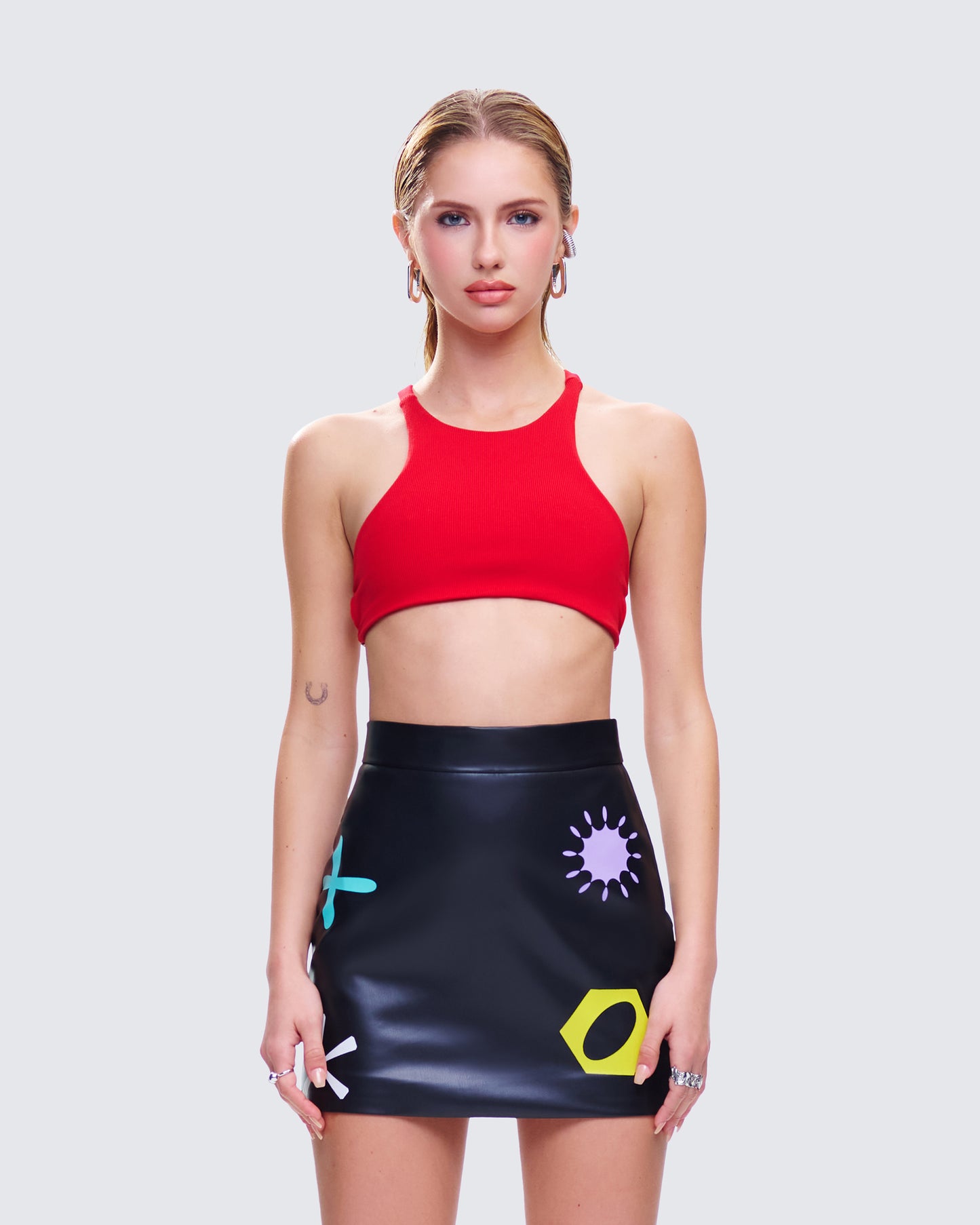 Jordy Red Rib Cropped Racer Top model front