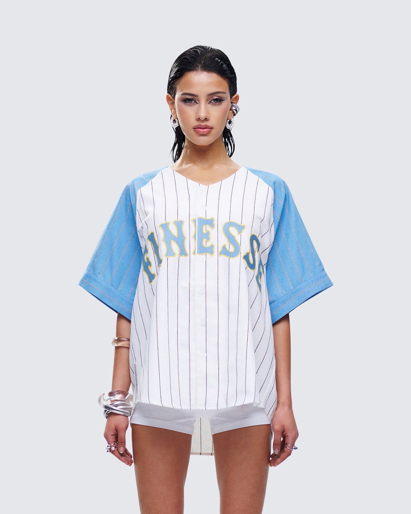 Kaomi Baby Blue Baseball Top model front
