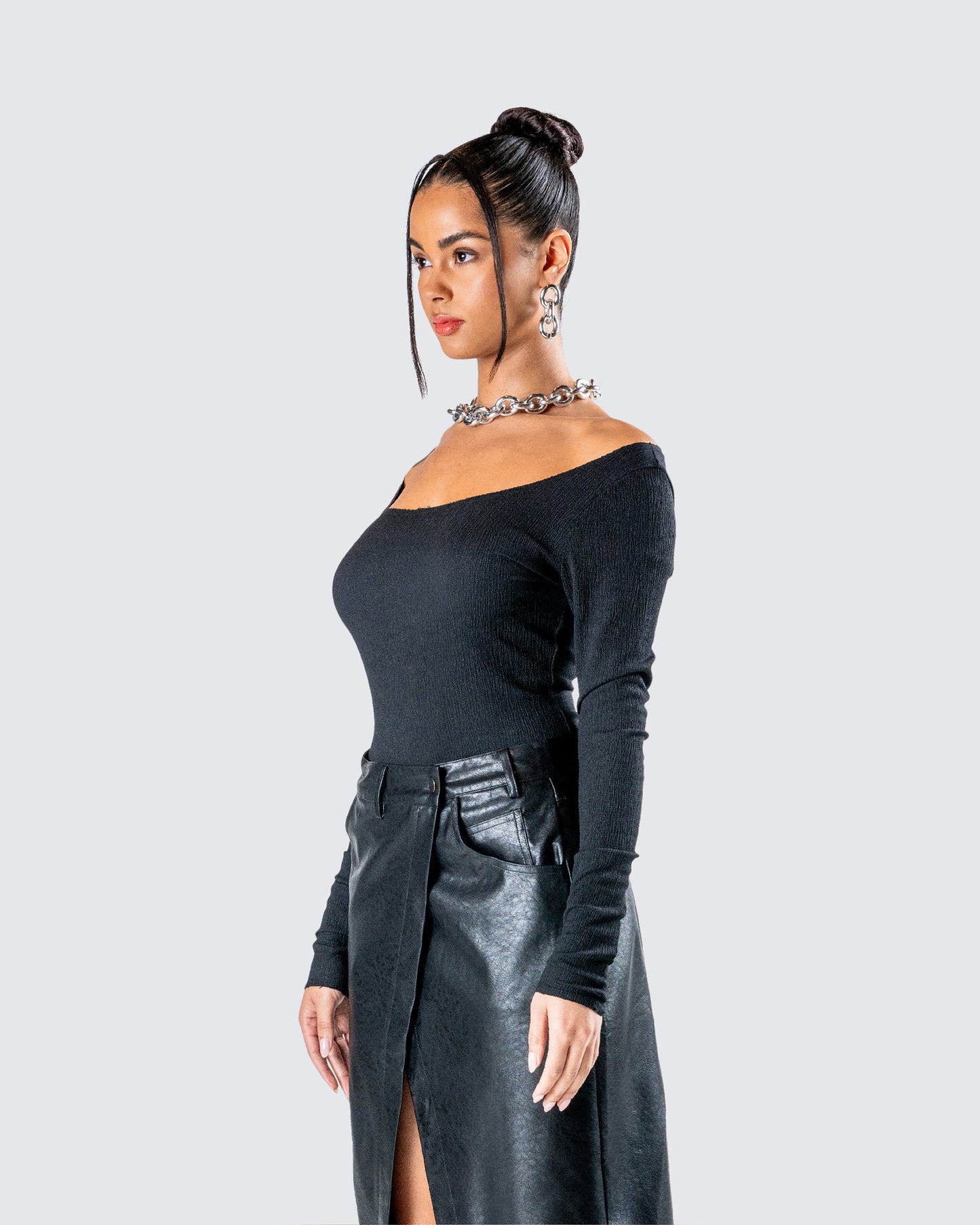 Leslie Black Off Shoulder Top