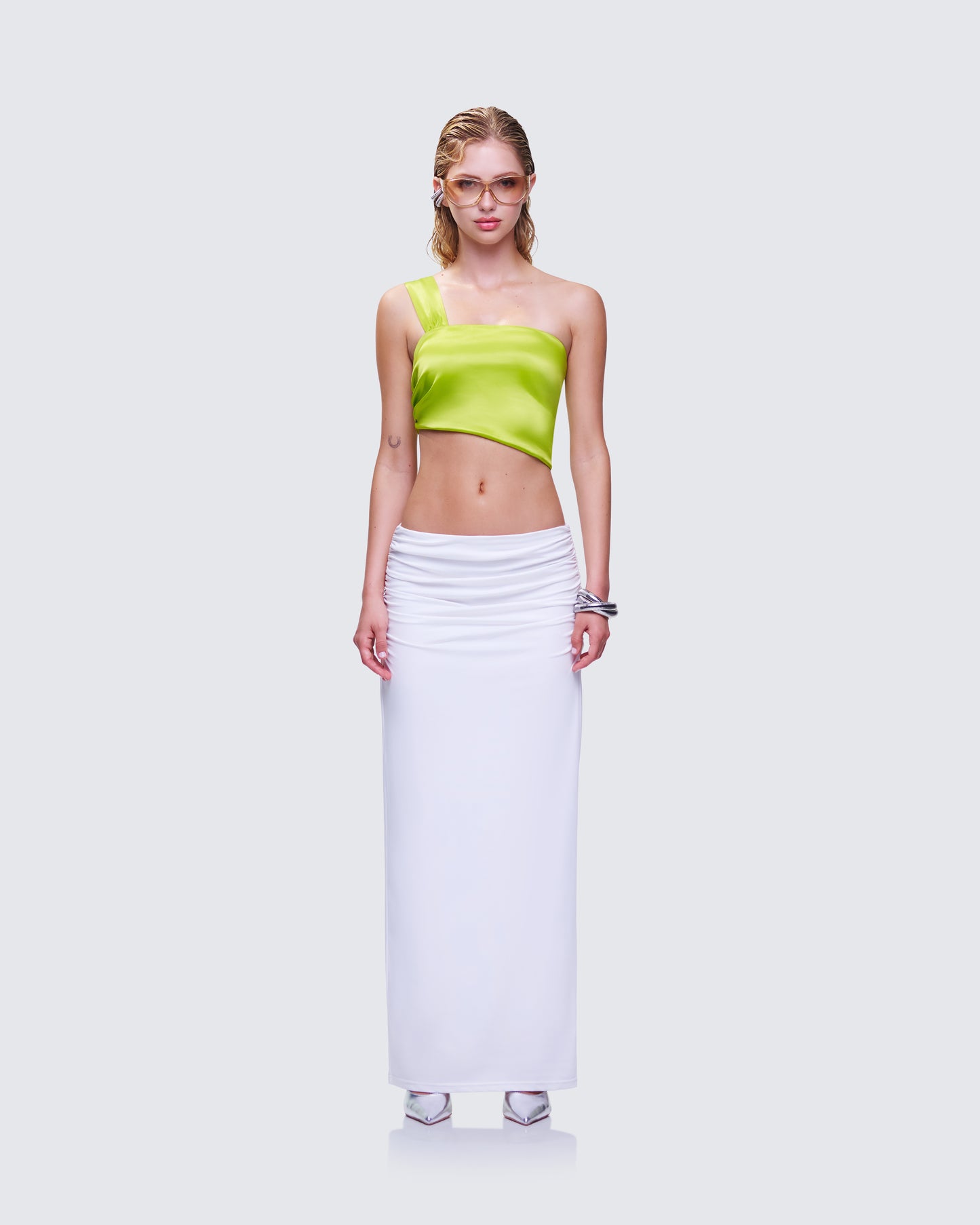 Marena Mirthful Set model front