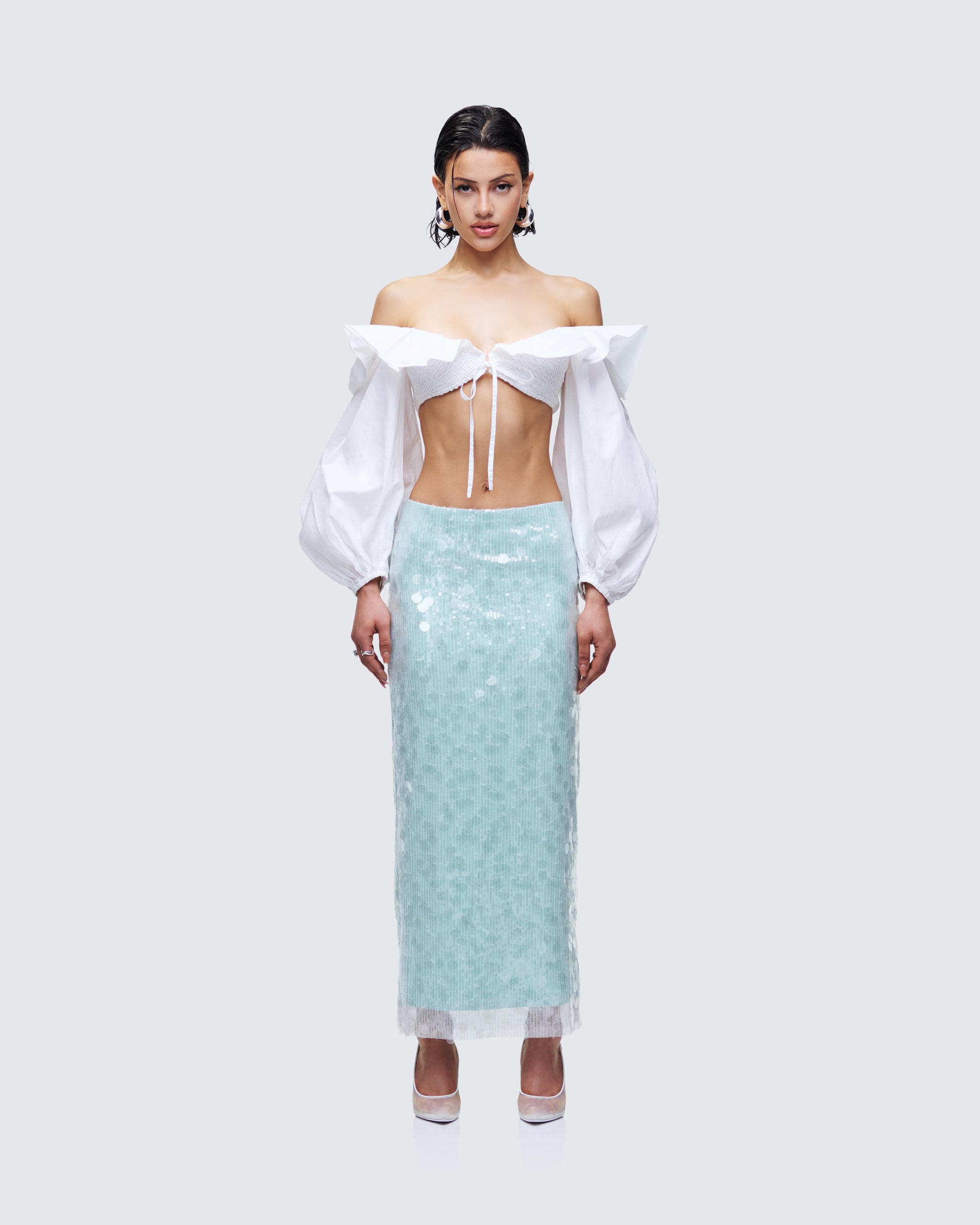 Marta Sequin Set model front