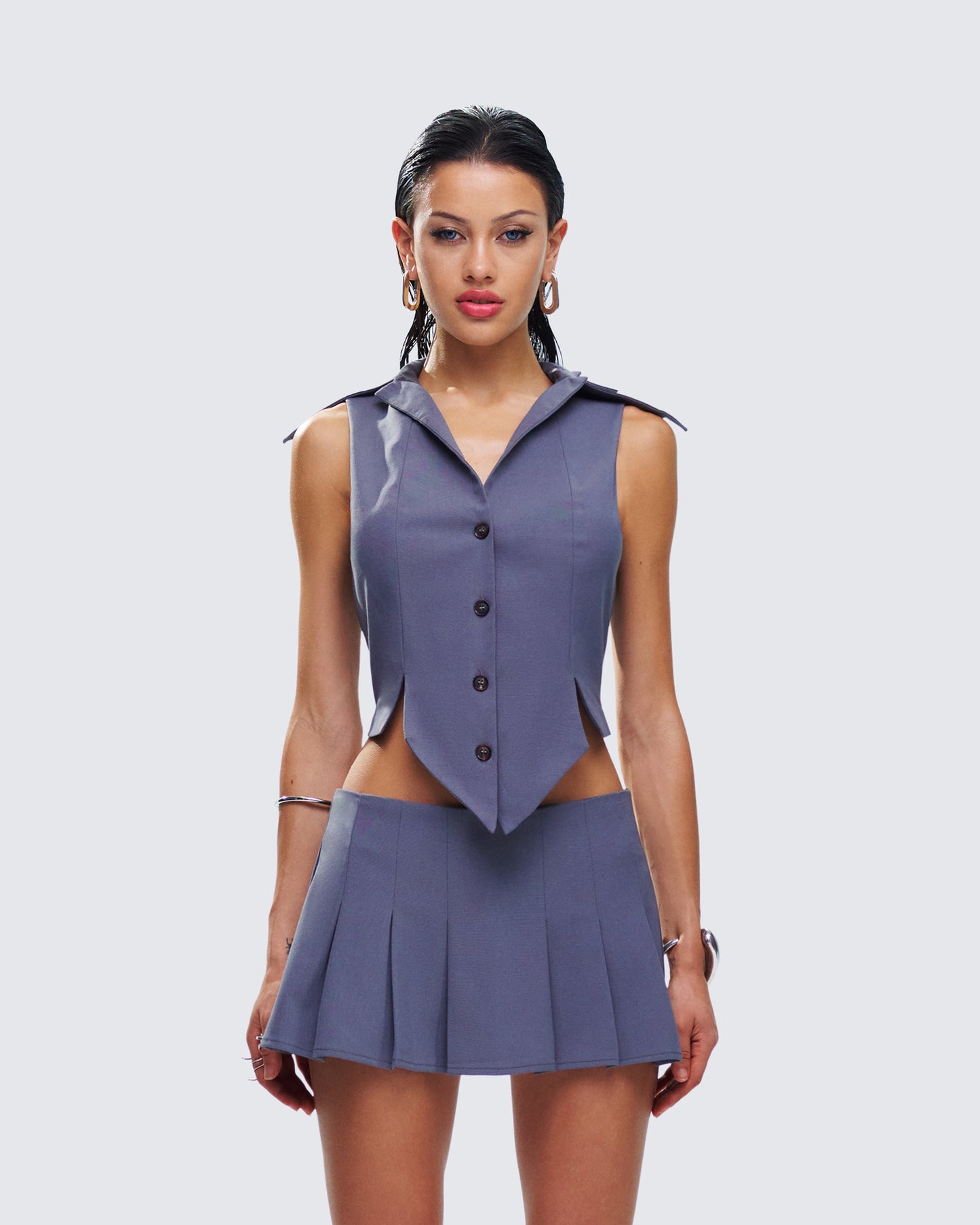 Metin Charcoal Sleeveless Shirt model front