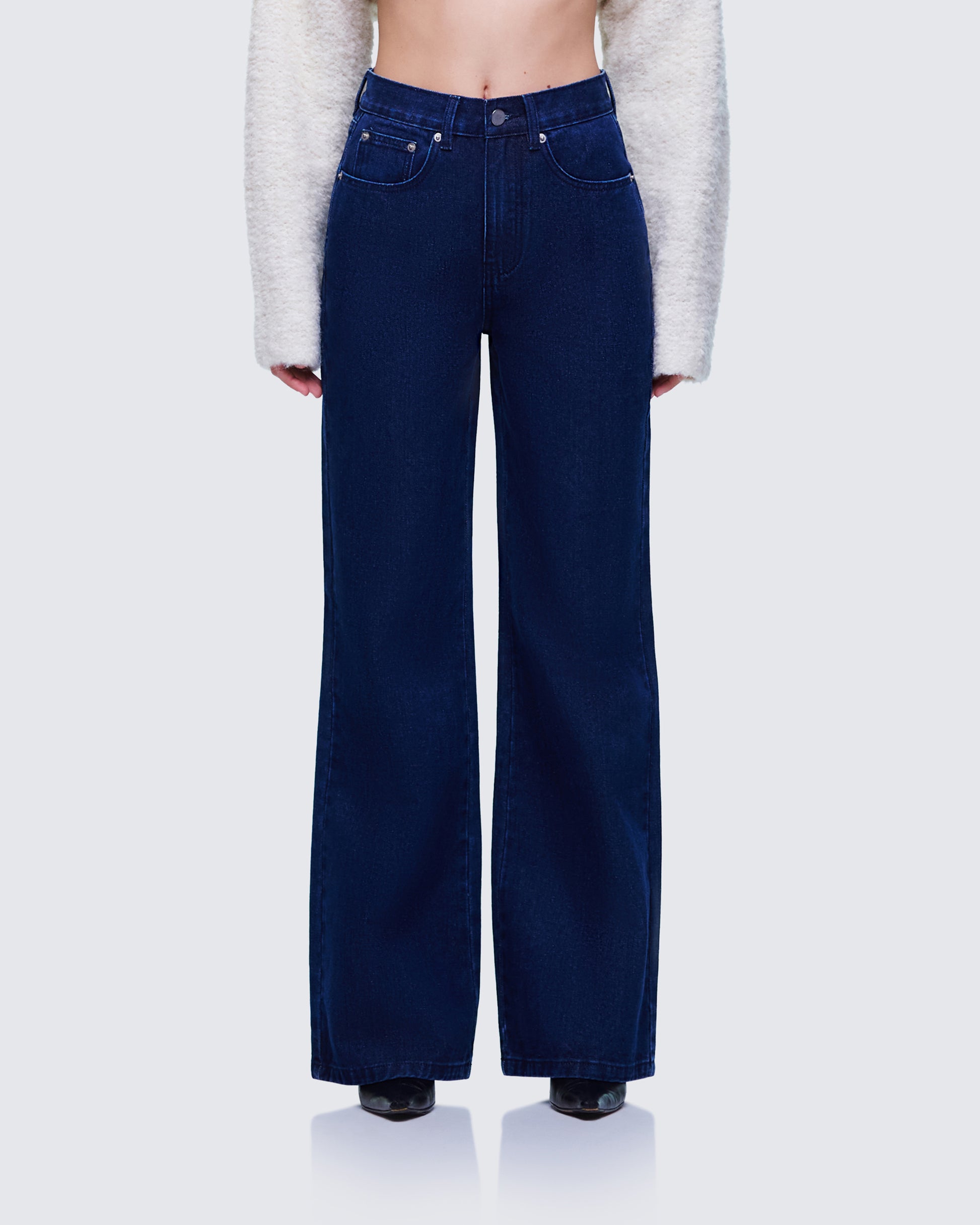 Nia High Waisted Dark Blue Jean model front