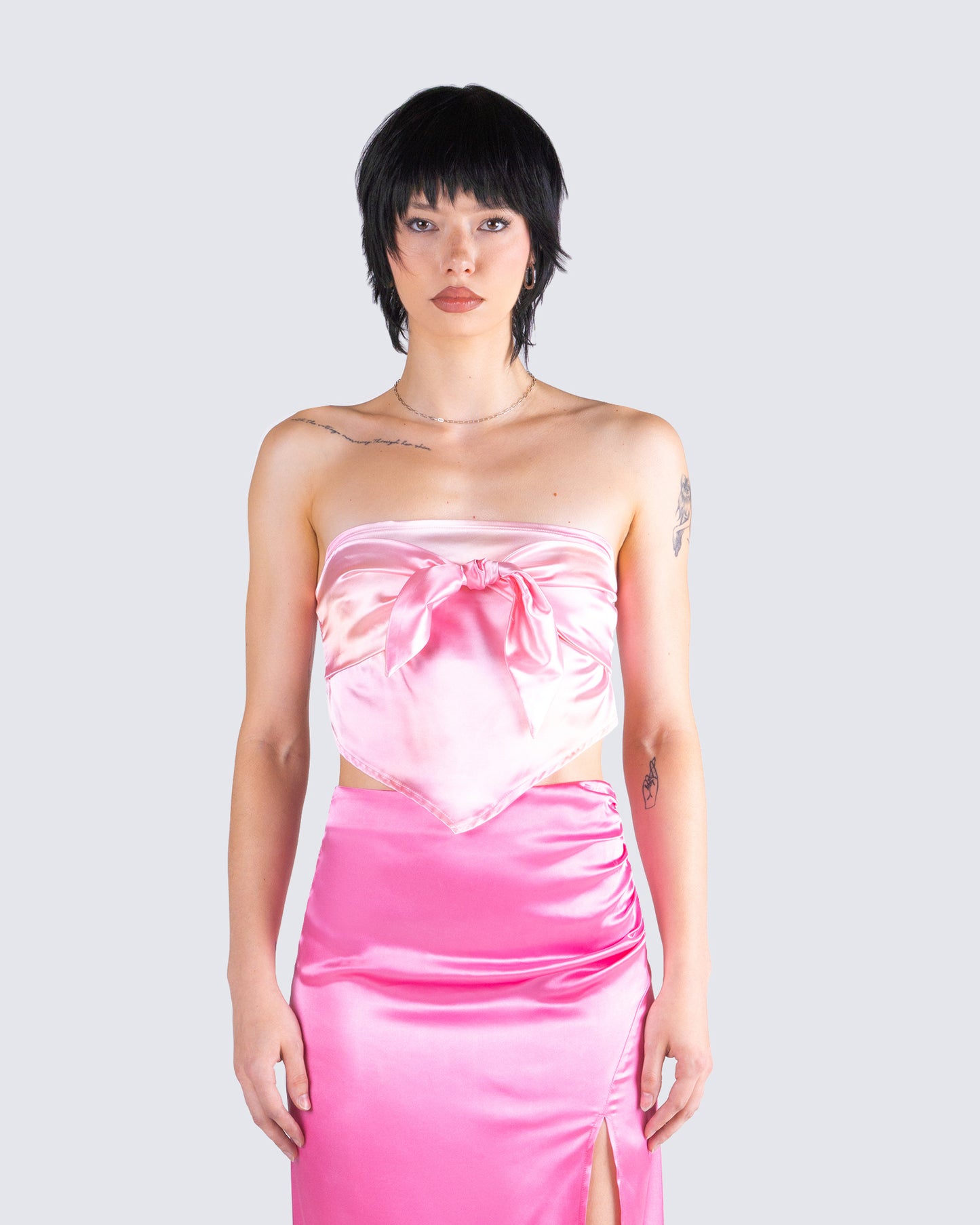 Nikita Abstract Print Cropped Top model front