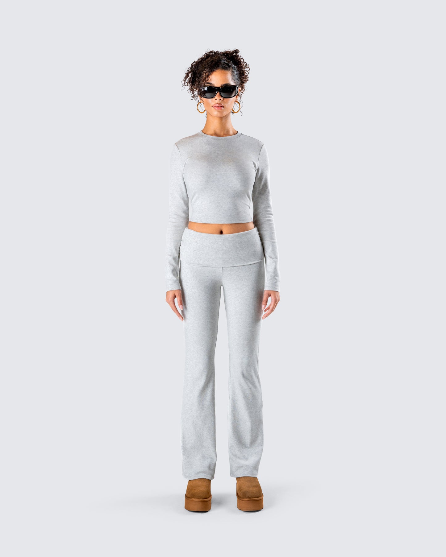 Noam Set model front