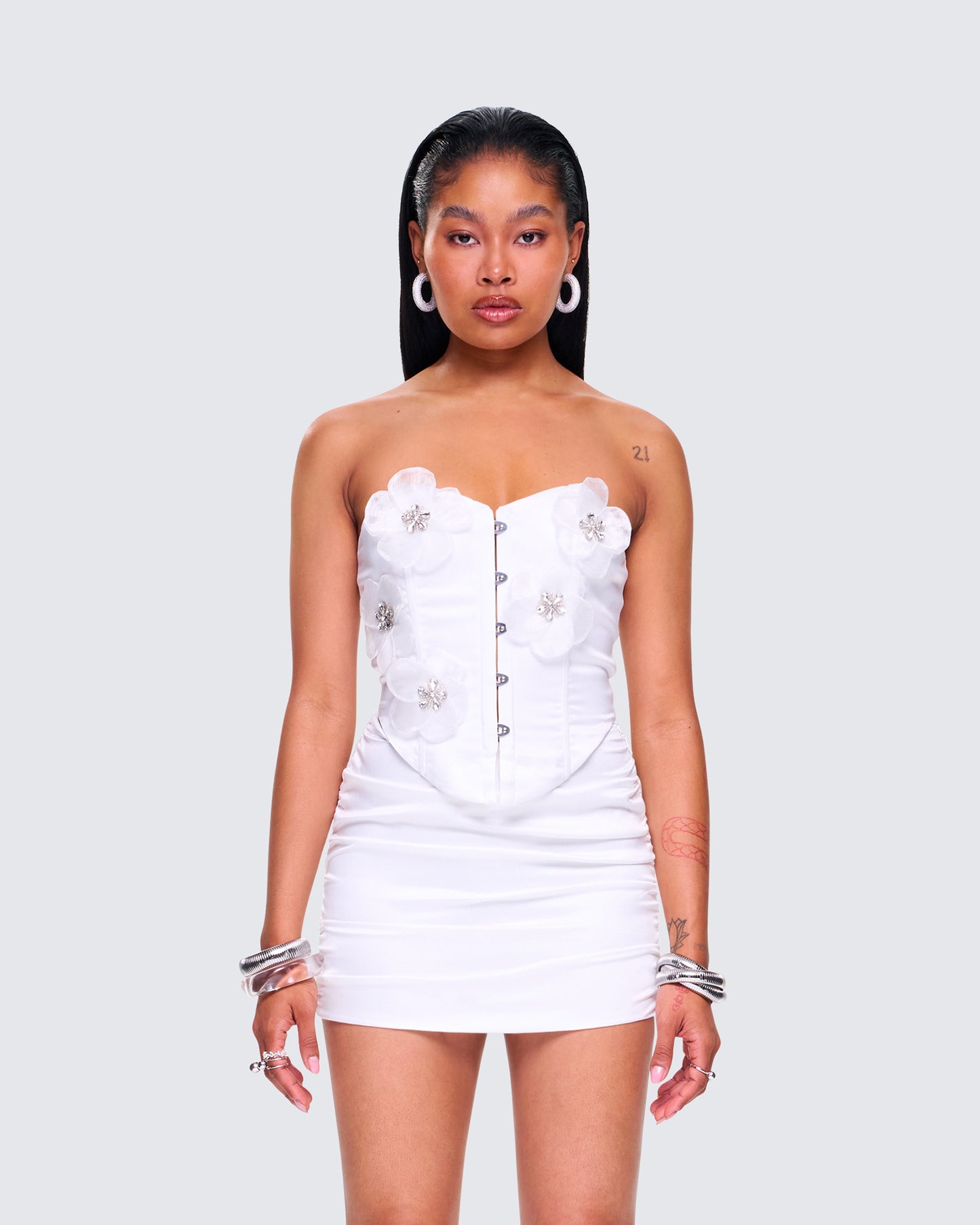 Rivi White Flower Corset Top model front