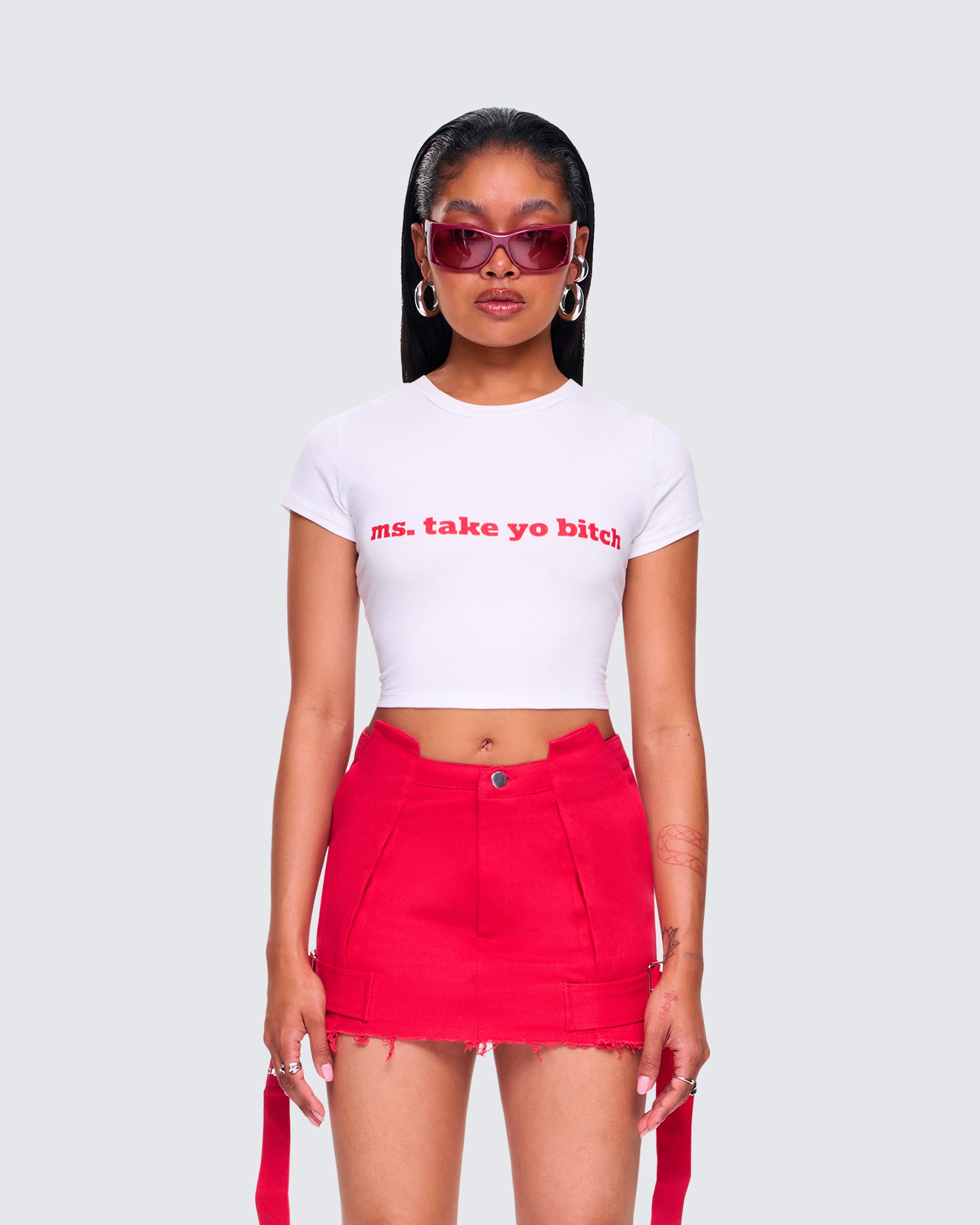 Seanna White Graphic Tee model front