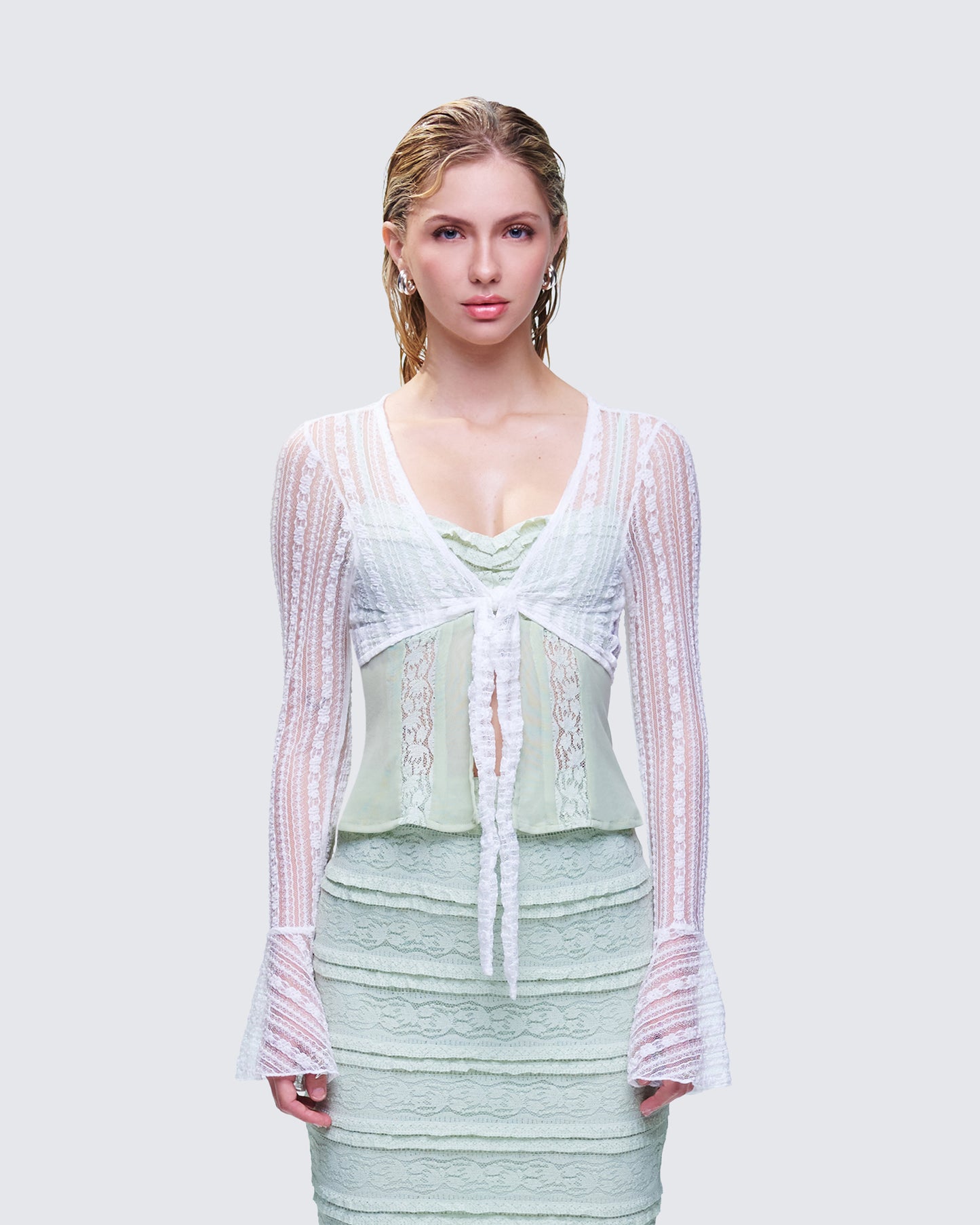 Ursuline White Lace Flare Sleeved Bolero model front