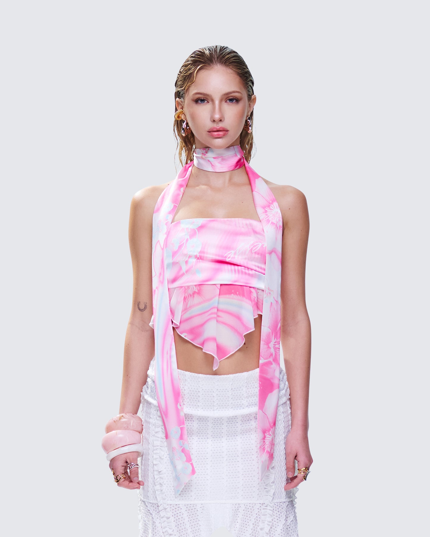 Verena Floral Print Top model front