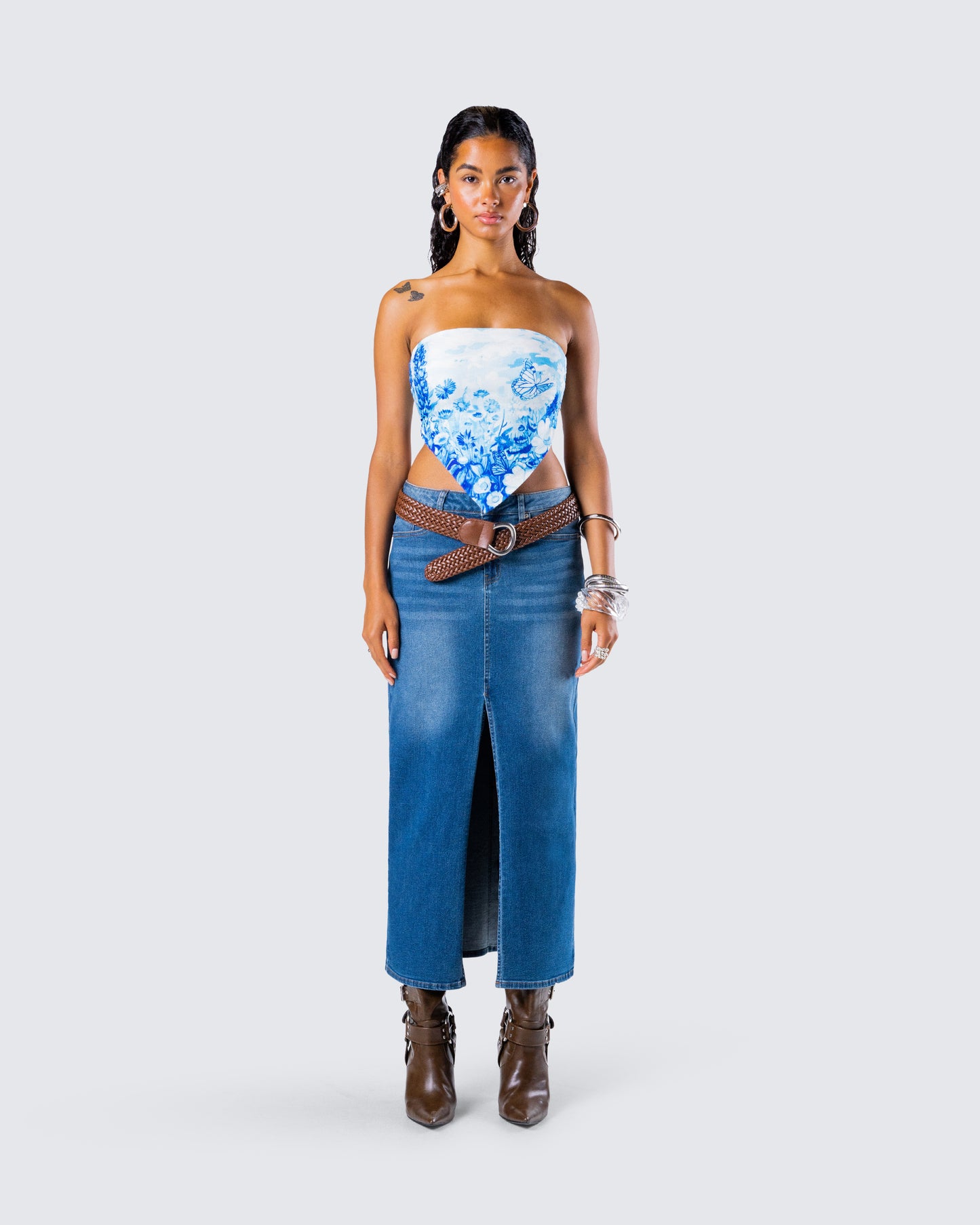 Vincent Floral Set model front