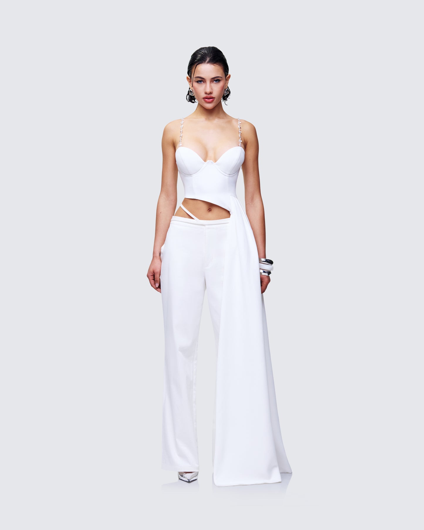 Women's white top front view – FINESSE