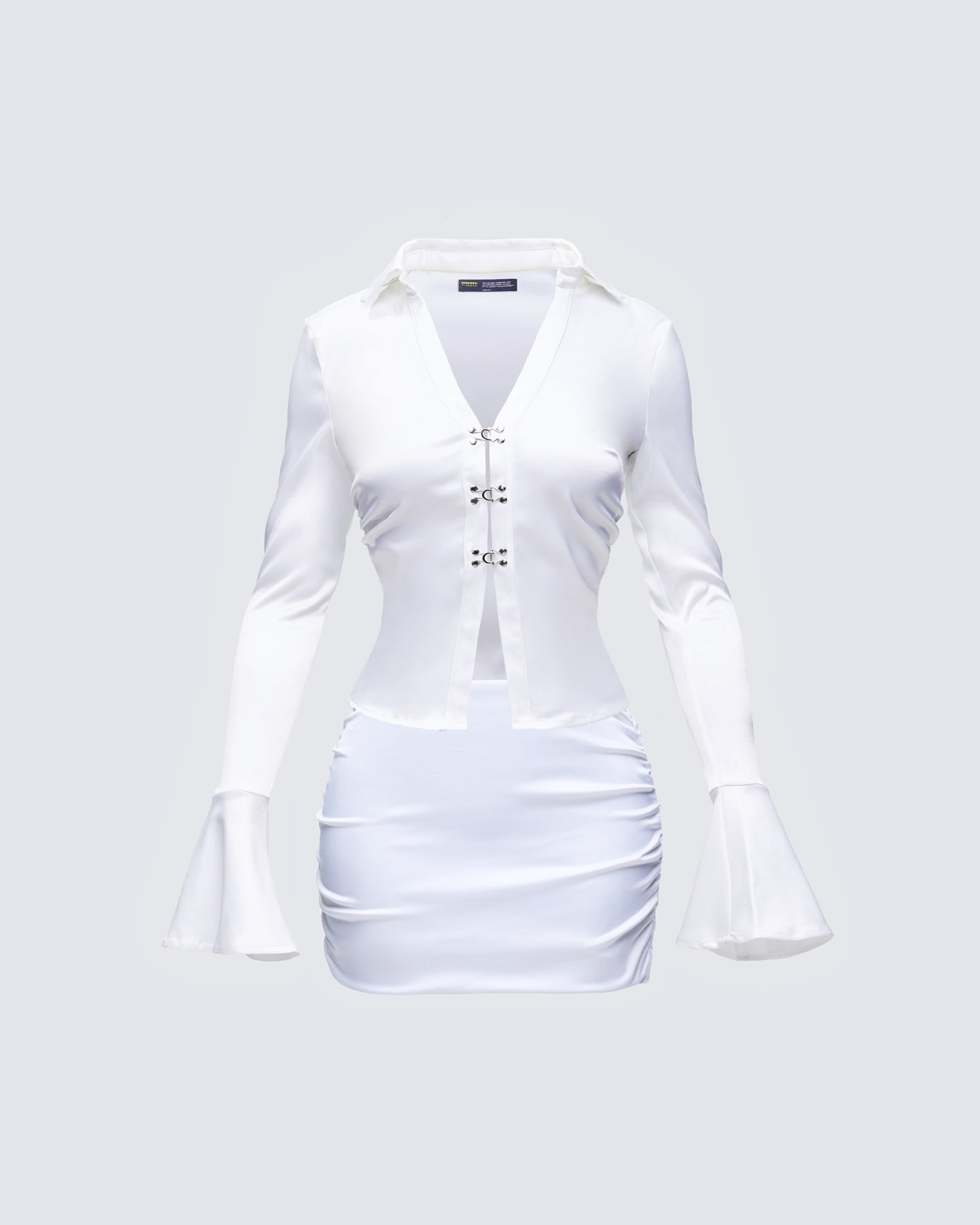 Saranna Satin Set product front