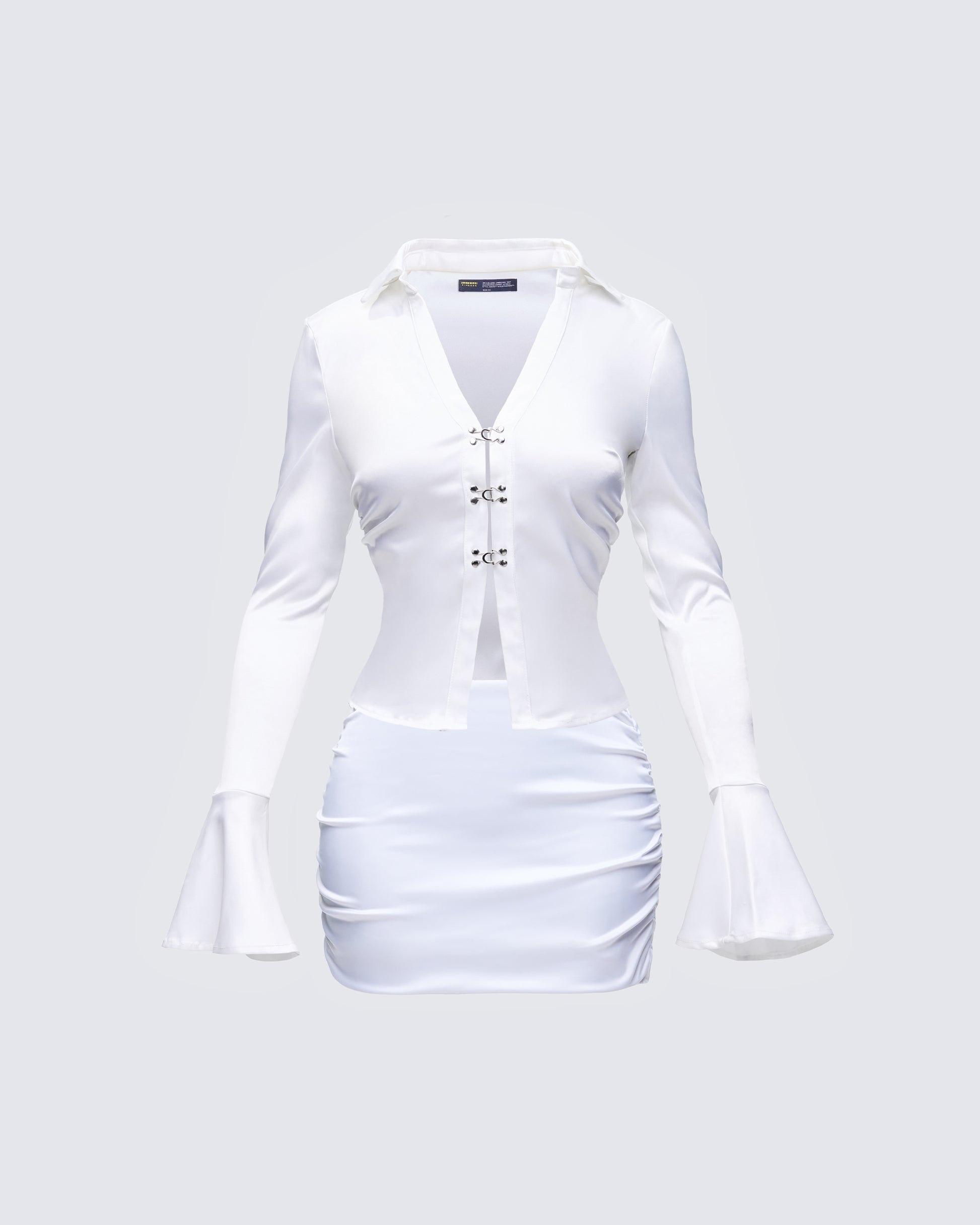 Saranna Satin Set product front