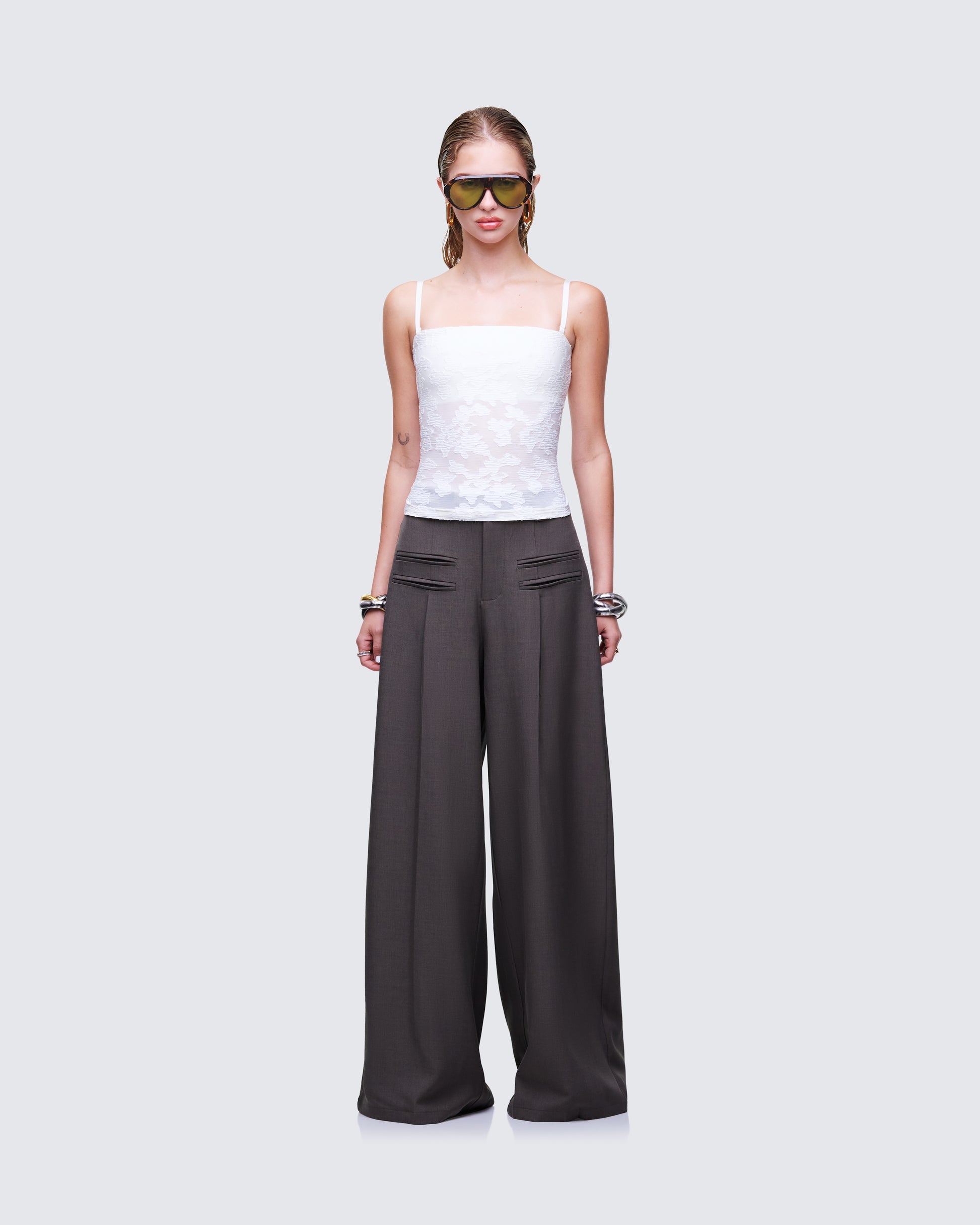 Sybil Trouser Set model front