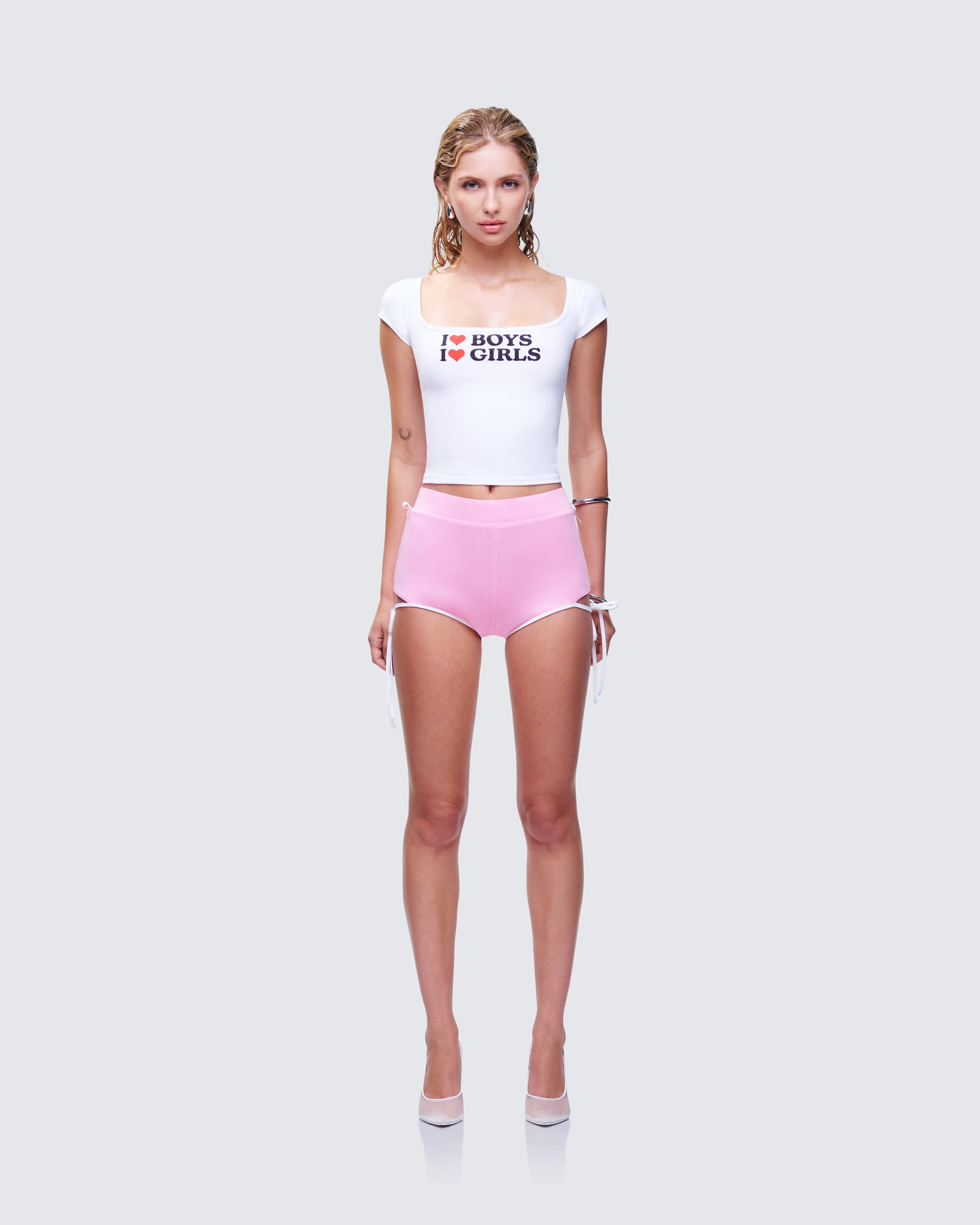 Zoya Jersey Set model front