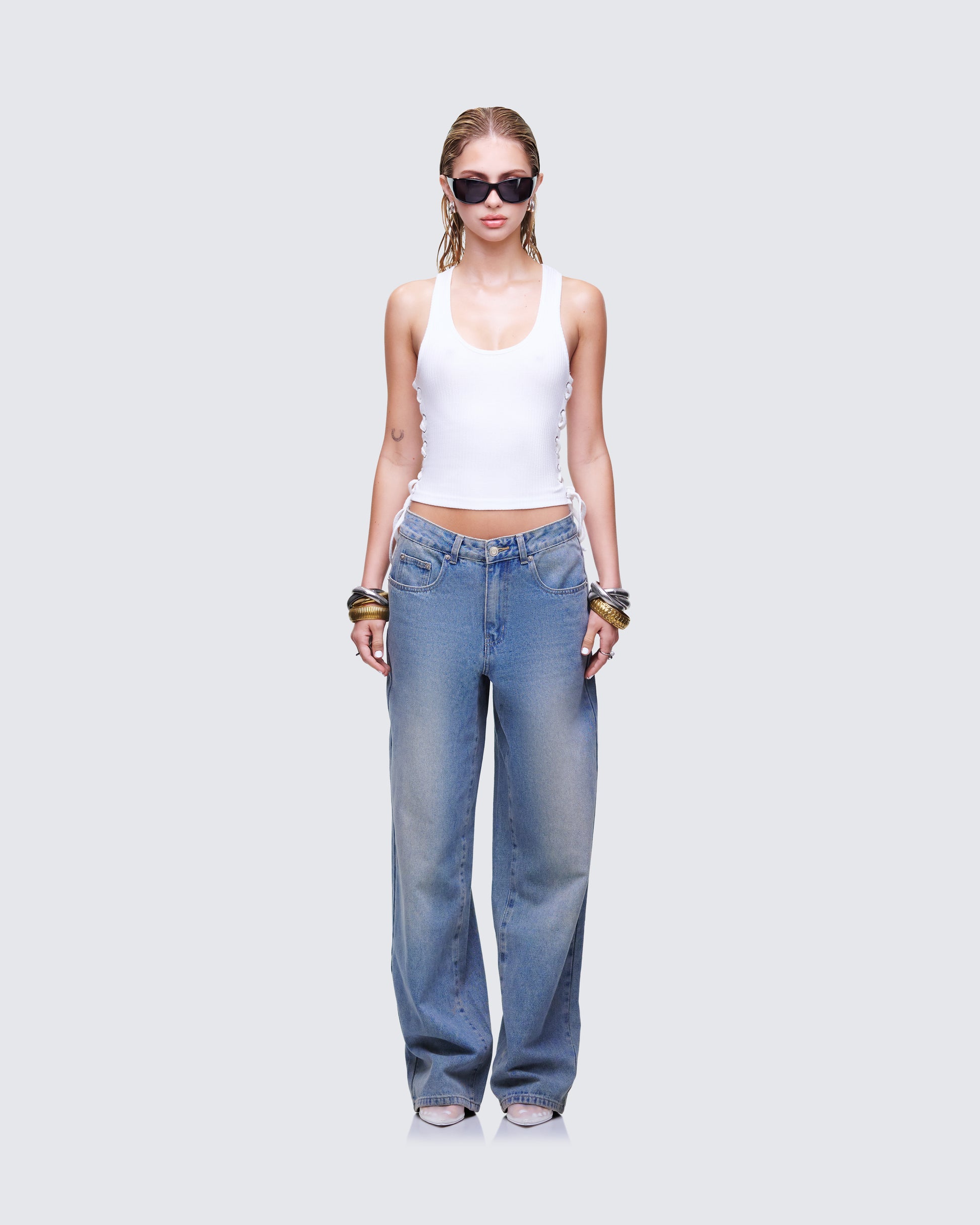 Nixie Denim Set model front