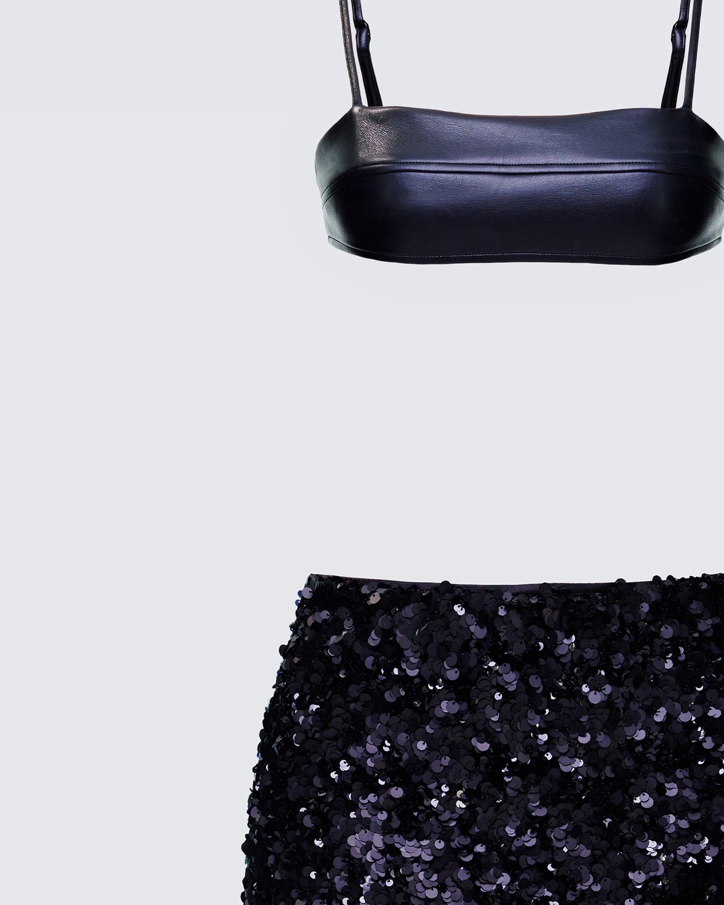Twila Noir Set  
