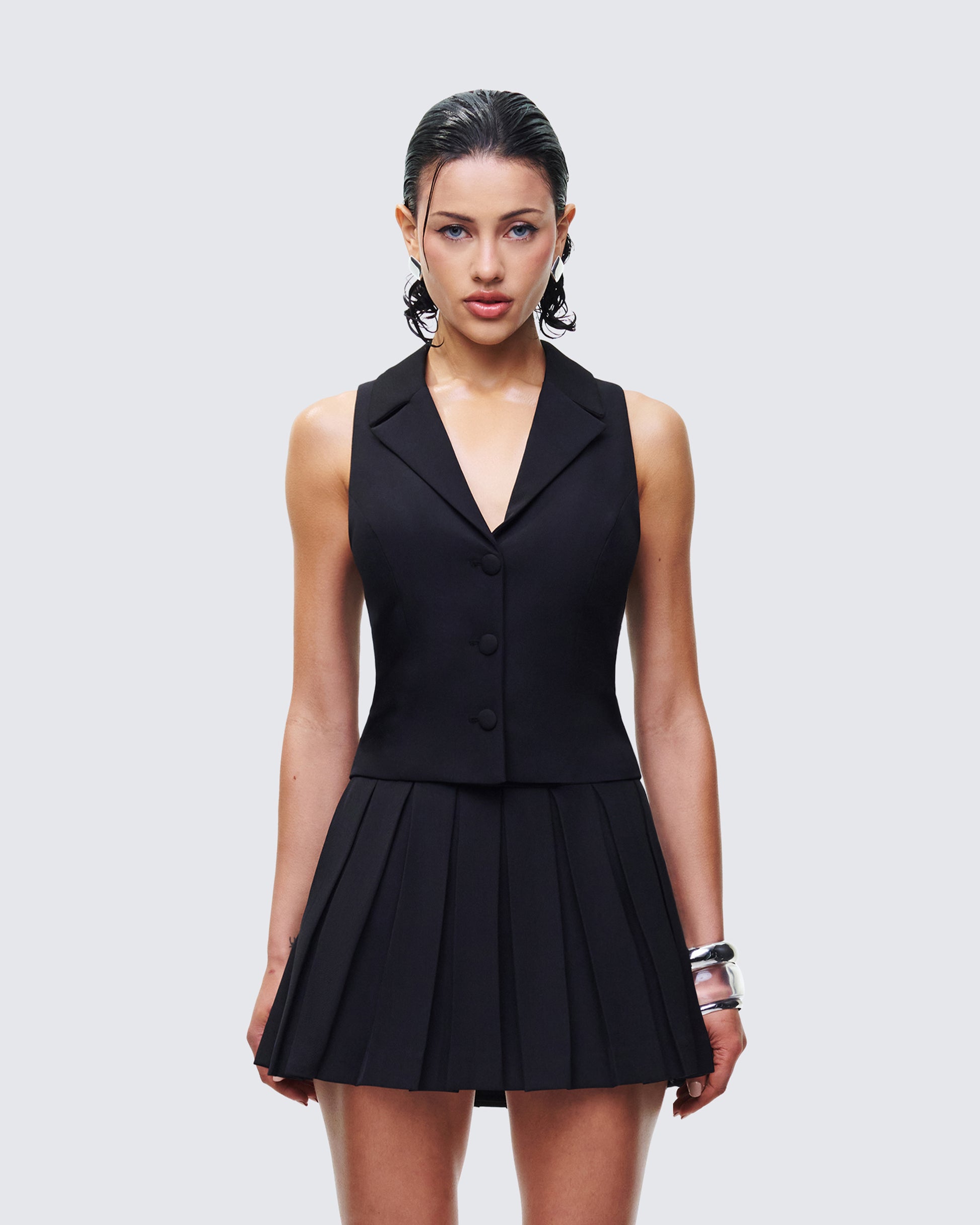 Women's black tops front view – FINESSE