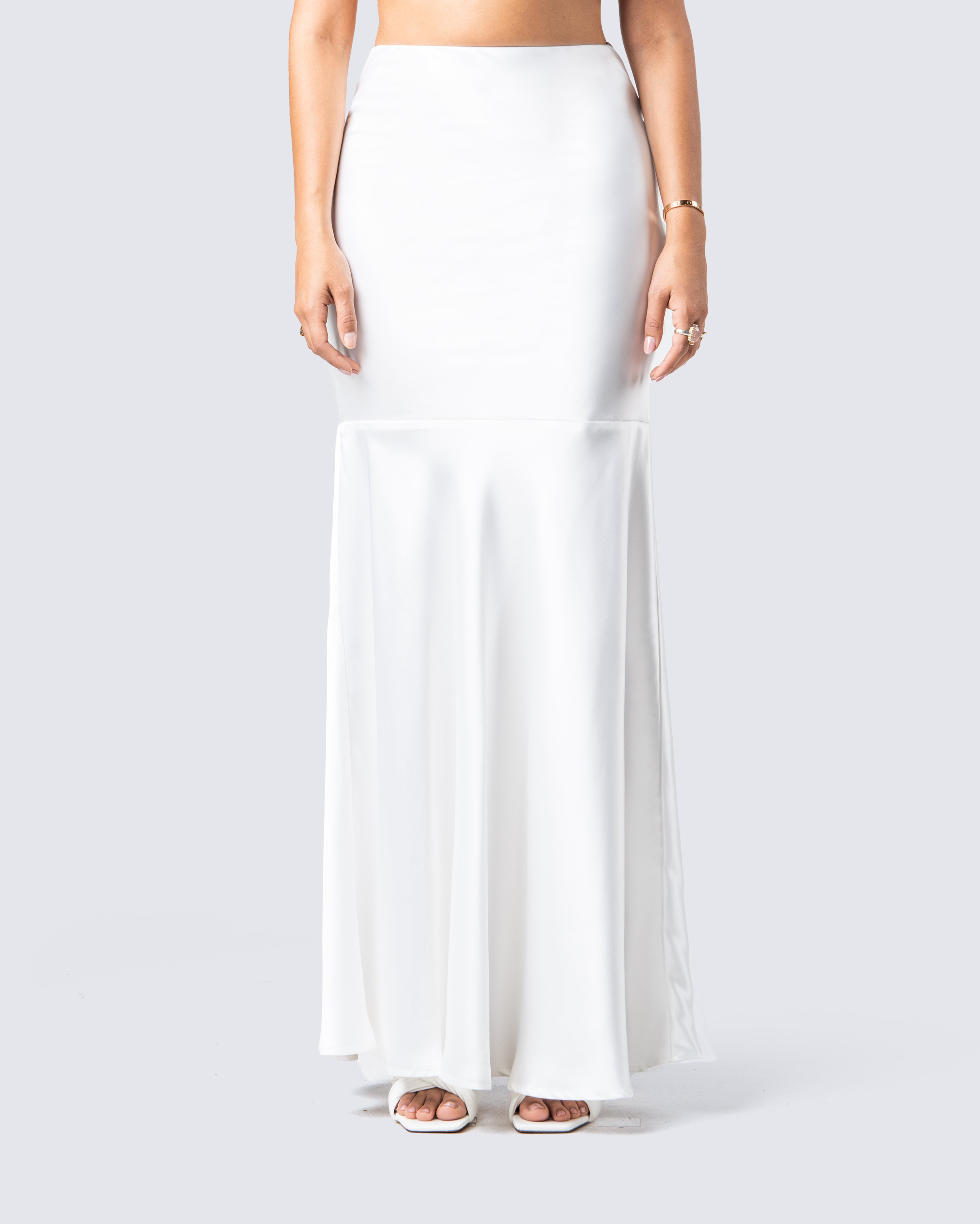 White maxi 2025 mermaid skirt