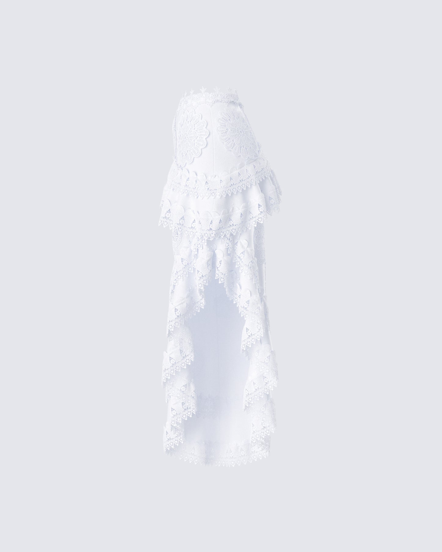 Villi White Asymmetrical Lace Skirt