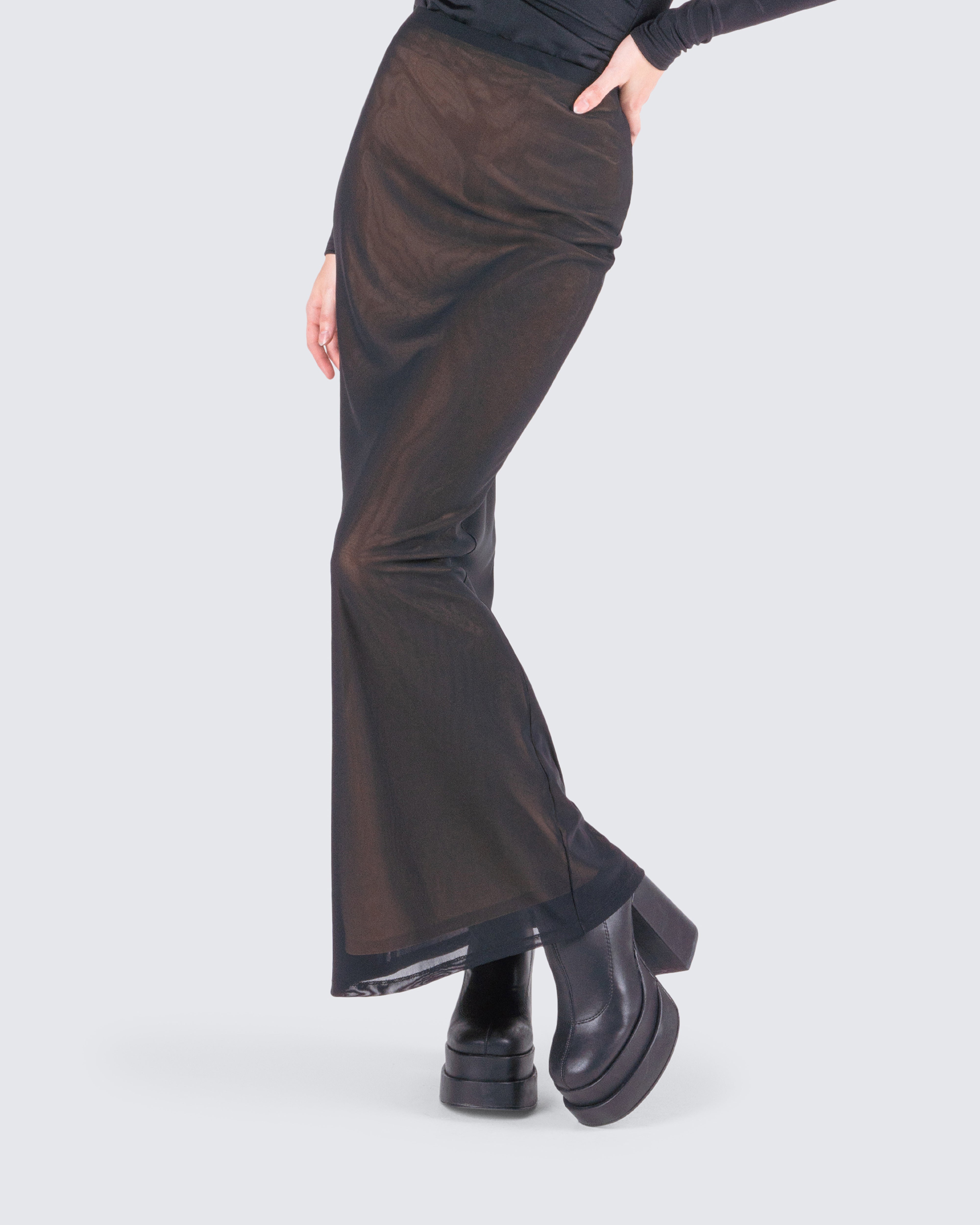 Black maxi hotsell skirt adelaide