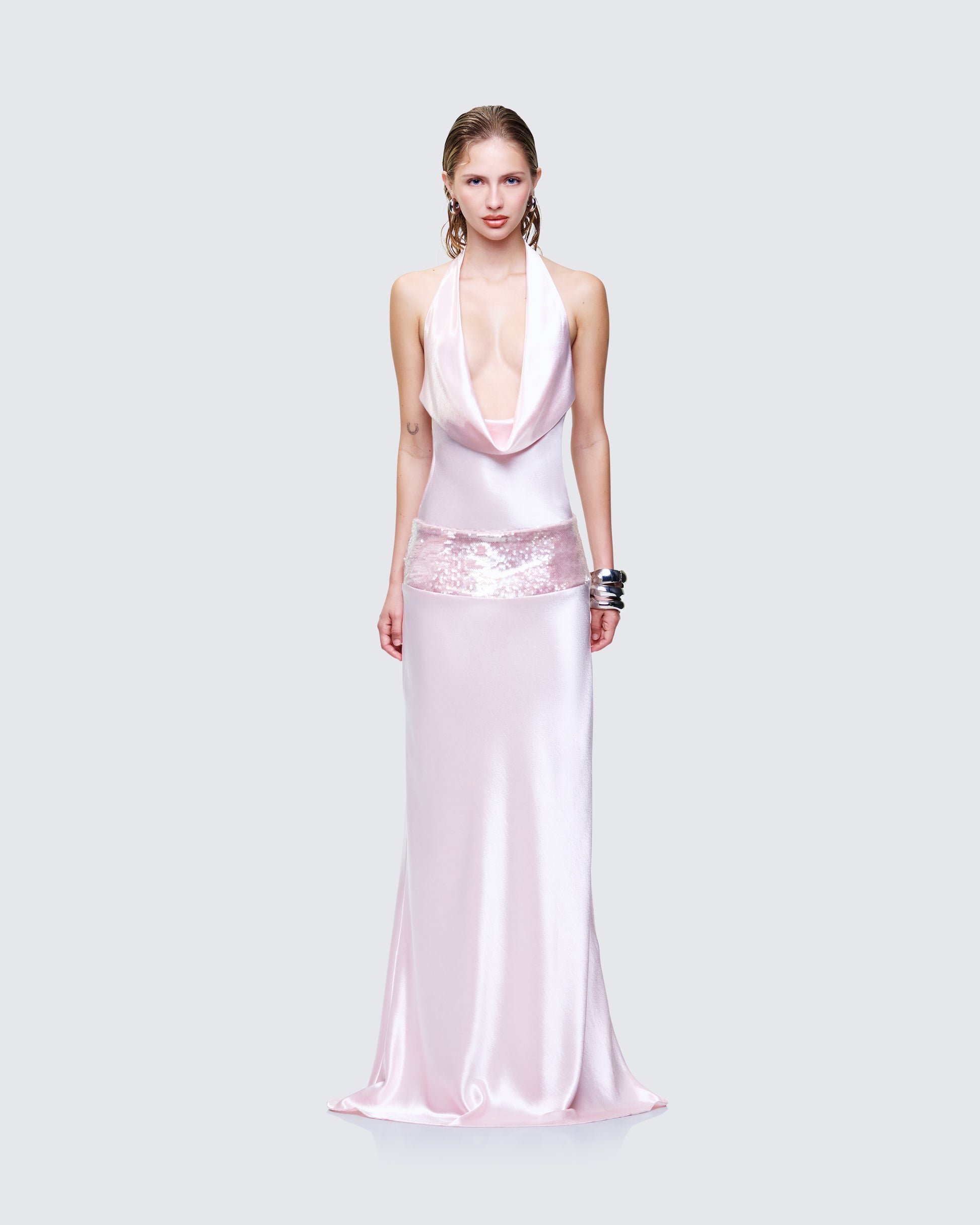 Women's pink maxi dress front view – FINESSE