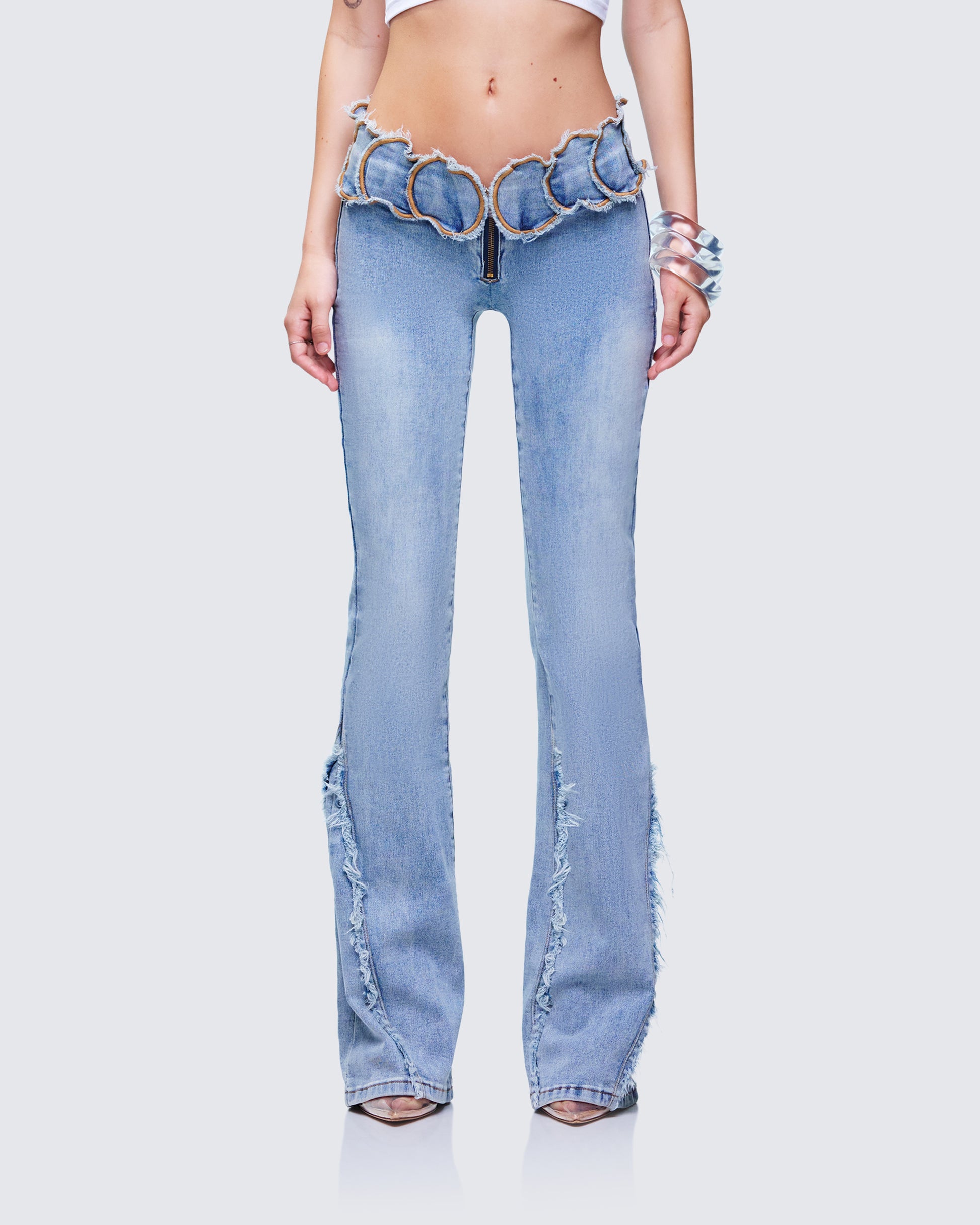Blue Denim Flared Jeans - Chain Belt Low Rise FINESSE Blue Denim Flared Jeans - Chain Belt Low Rise FINESSE