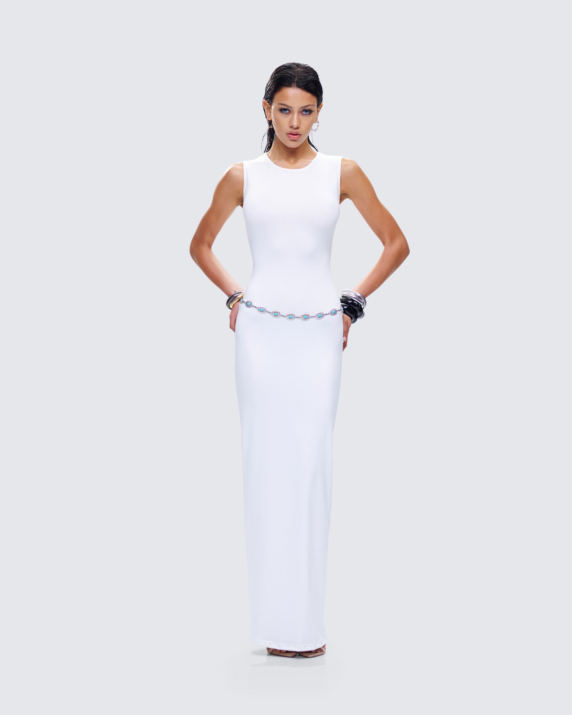 White Maxi Dress - Sleeveless Bodycon Summer FINESSE White Maxi Dress - Sleeveless Bodycon Summer FINESSE