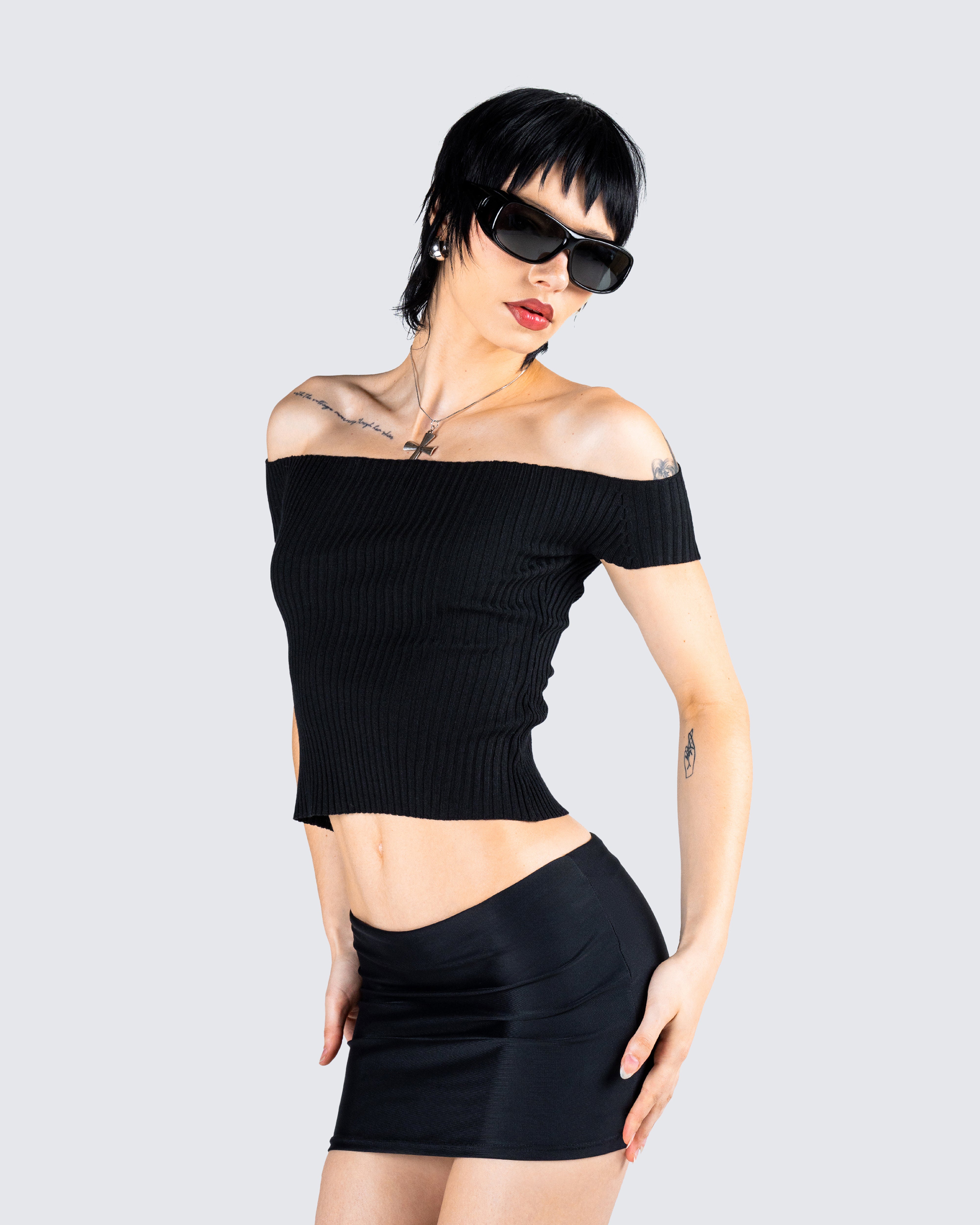 Crissle Black Rib Off Shoulder Top FINESSE